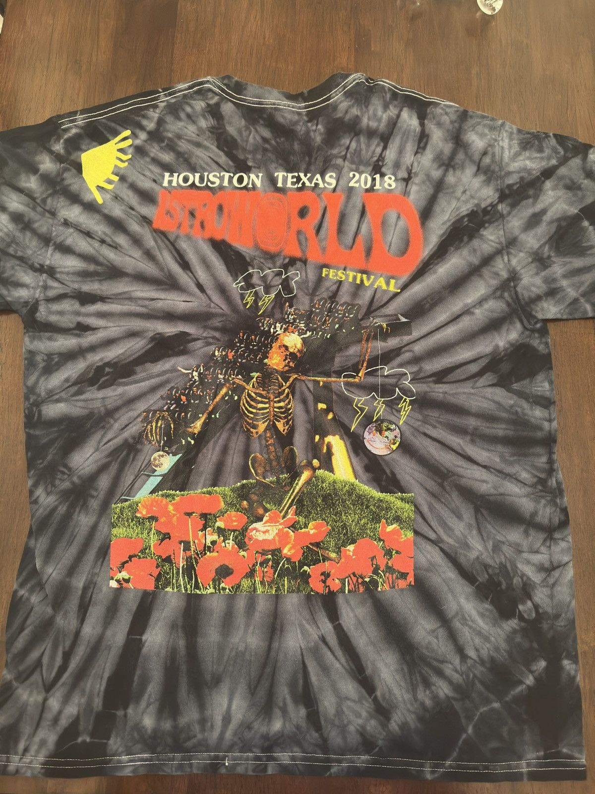 Travis Scott Travis Scott Astroworld festival tye dye tee size XL Size US XL / EU 56 / 4 - 2 Thumbnail