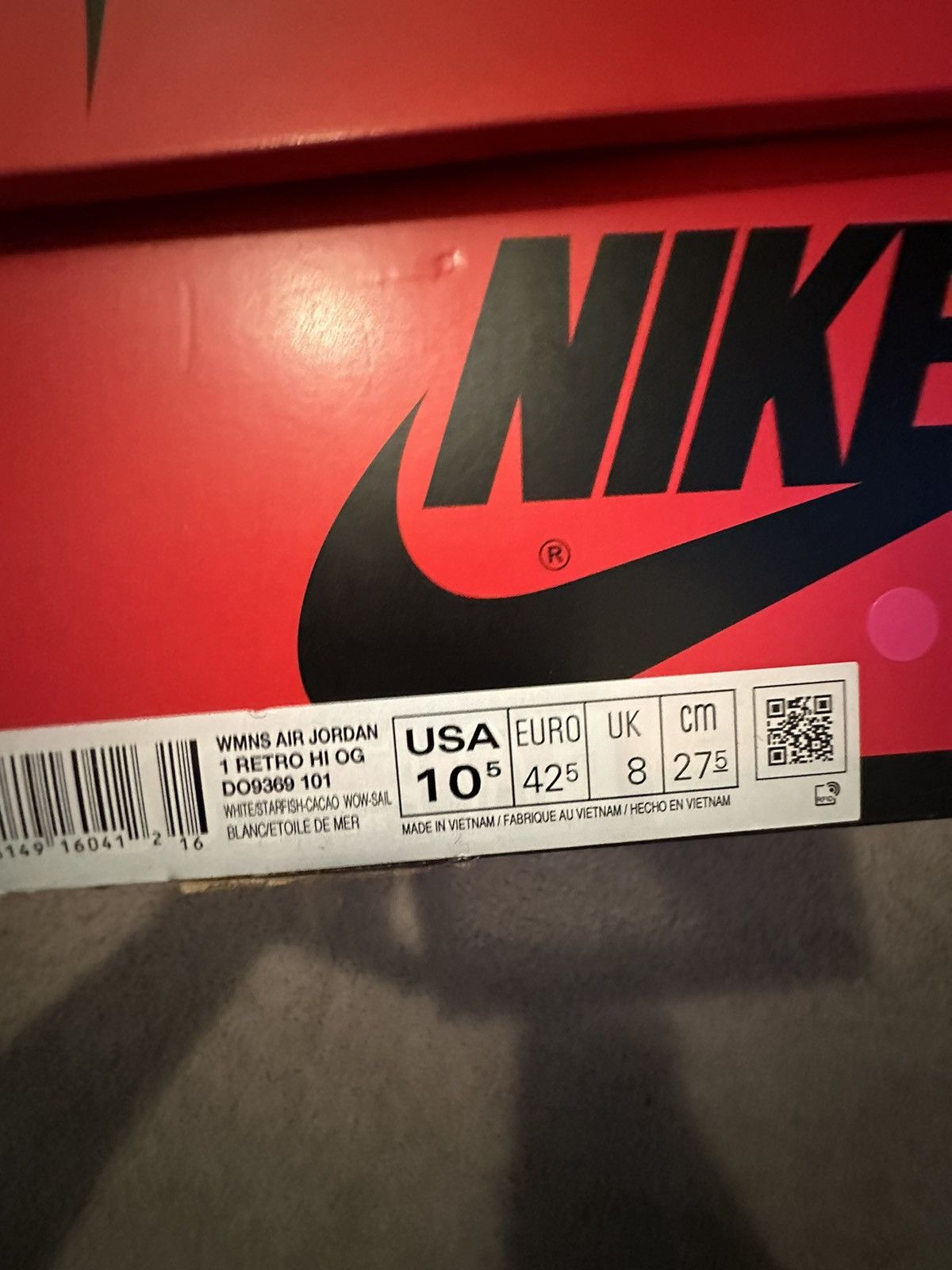 Jordan Brand Star fish Jordan 1 Size US 9 / EU 42 - 11 Thumbnail