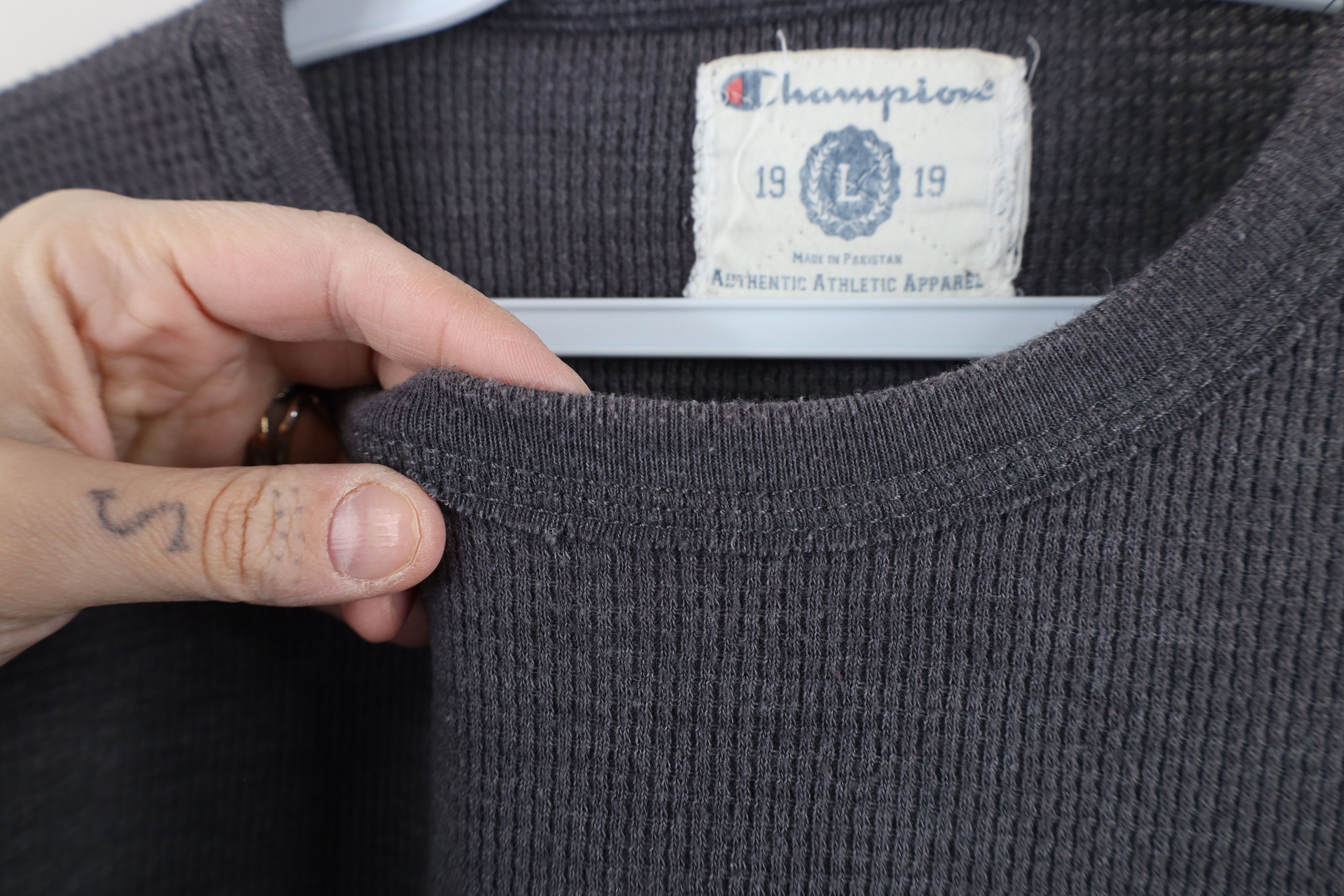 Champion × Vintage Vintage Champion Thermal Waffle Knit Long Sleeve T-Shirt Size US L / EU 52-54 / 3 - 5 Thumbnail