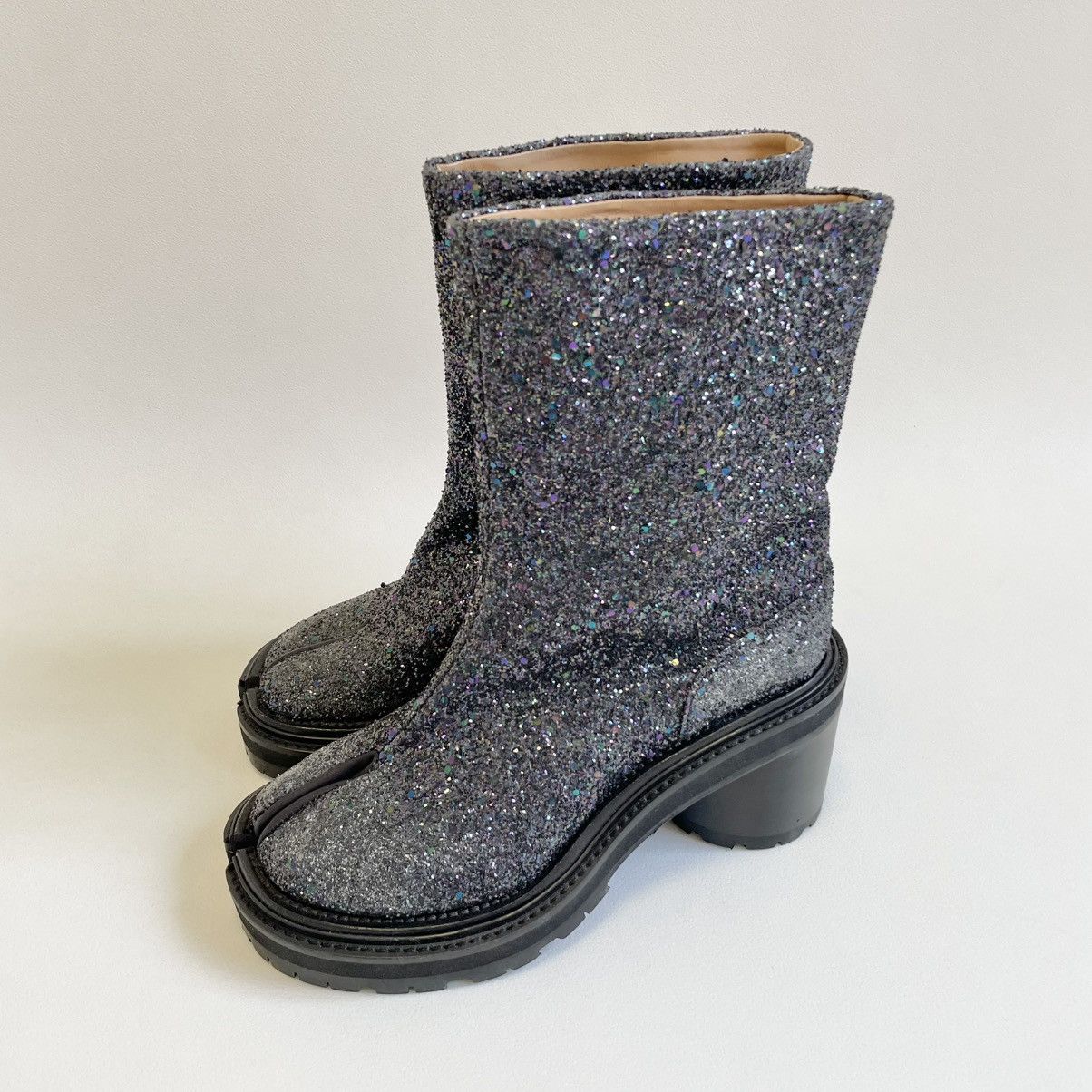 Maison Margiela A/W 19 High Heel Glitter Hunter Tabi Boots Size US 7 / IT 37 - 1 Thumbnail