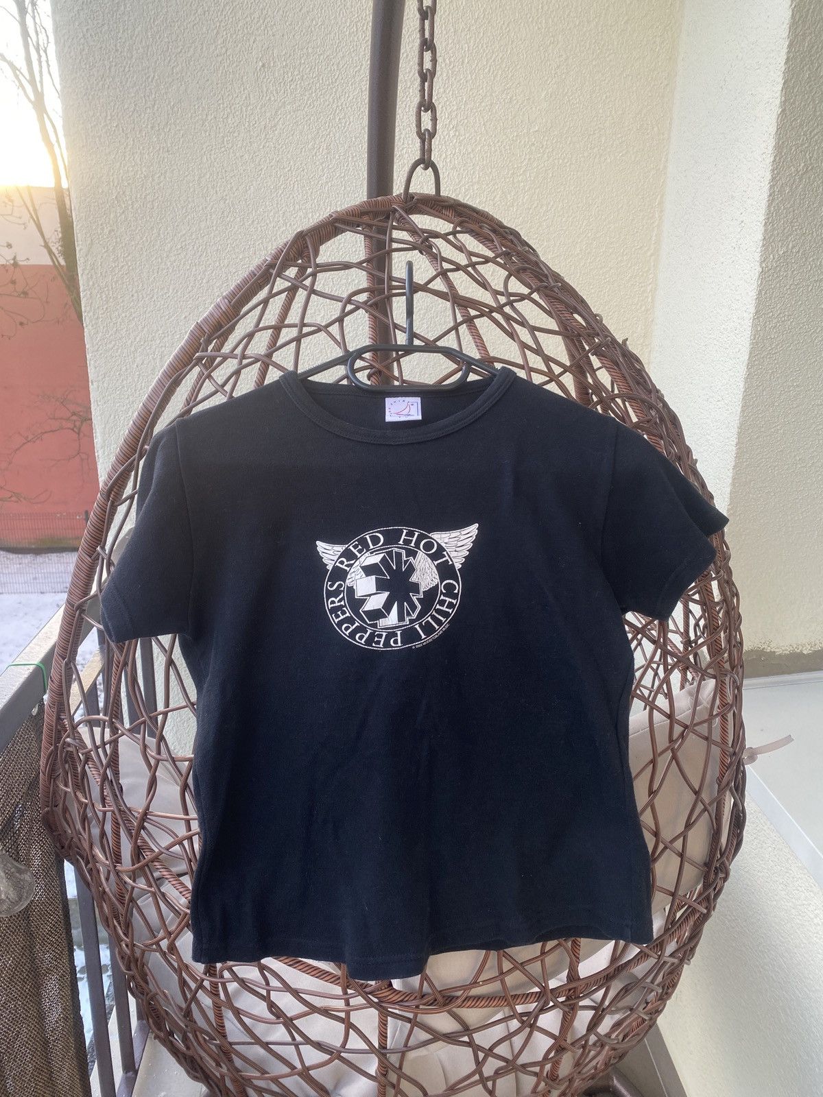 Vintage Vintage hot chilli peppers rare women tee 00 Size S / US 4 / IT 40 - 1 Thumbnail