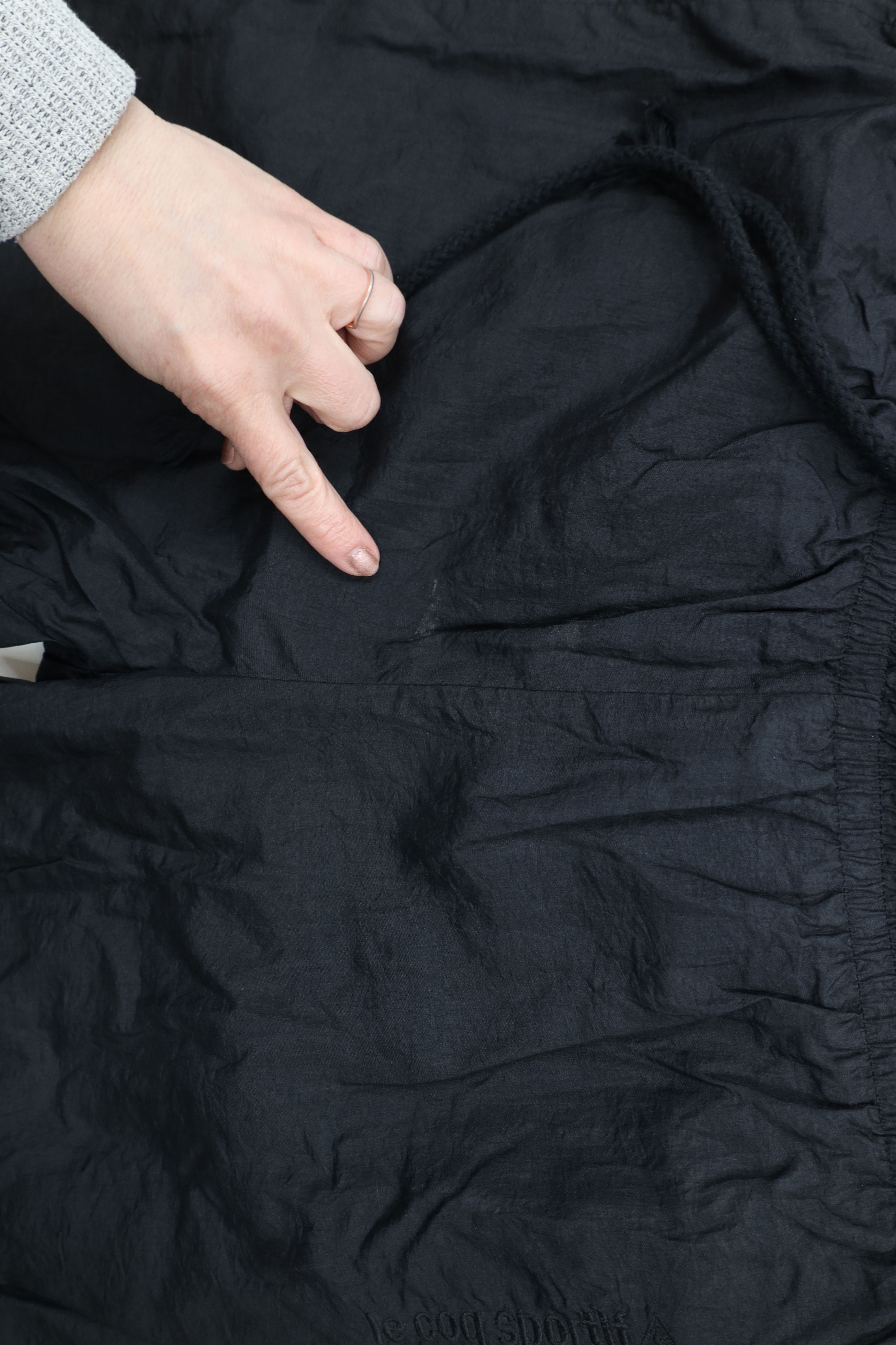 Le Coq Sportif × Vintage Vintage 90s Le Coq Sportif Soccer Lined Joggers Pants Black Size US 34 / EU 50 - 7 Thumbnail