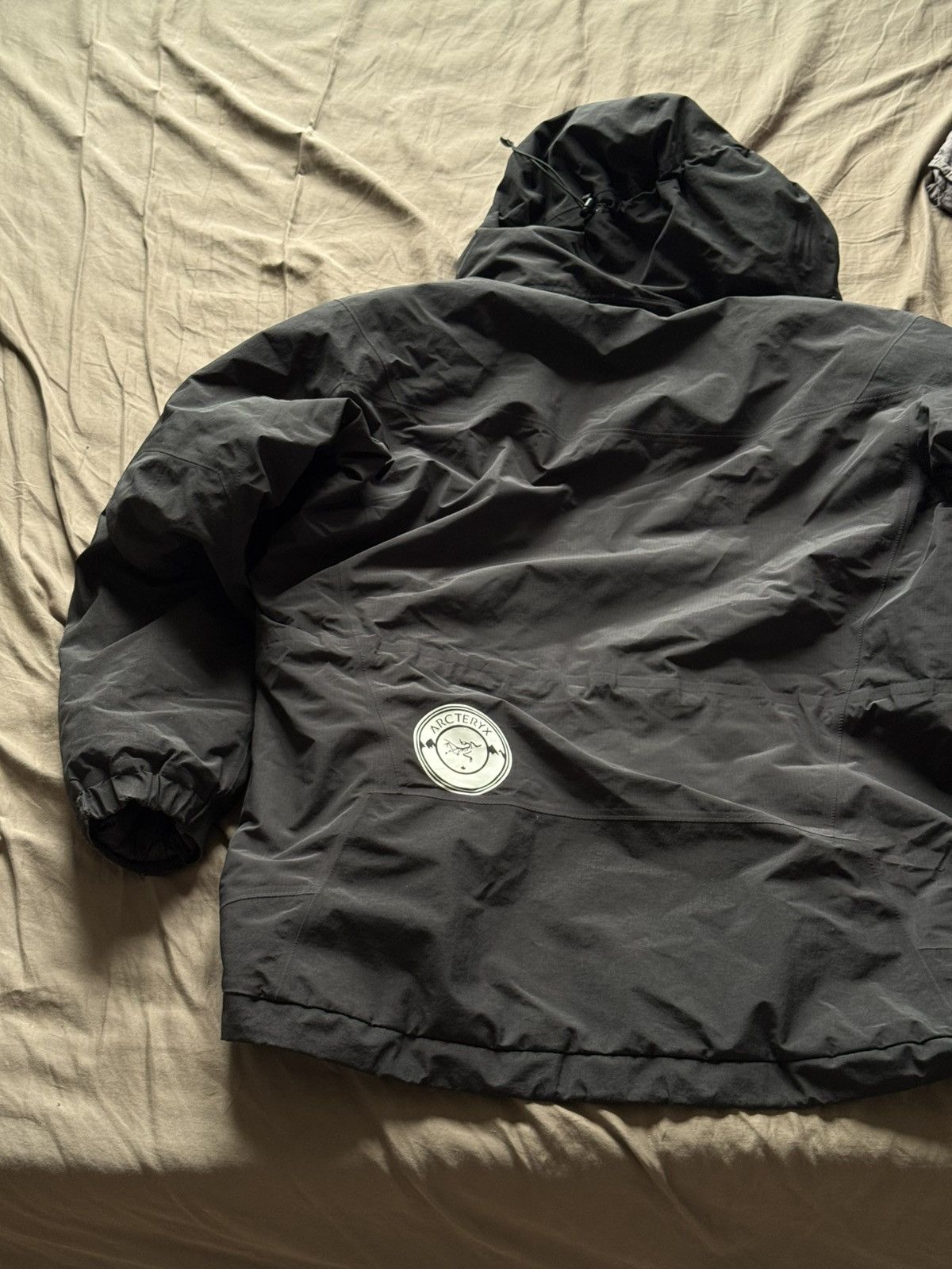 Arc'teryx ARC'TERYX 2000s FISSION SV INSULATED GORETEX PARKA JACKET Size US L / EU 52-54 / 3 - 7 Thumbnail