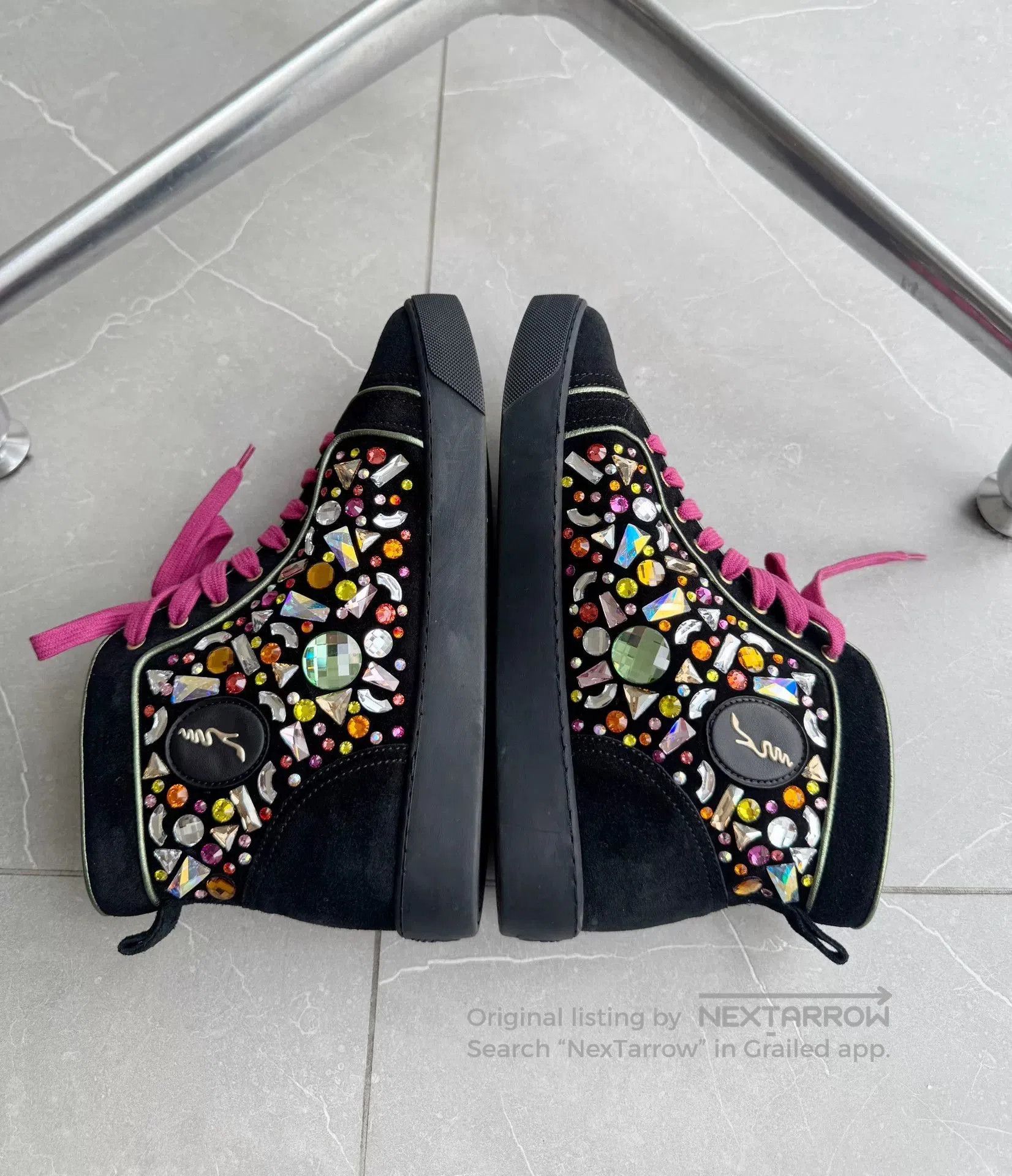 Christian Louboutin Christian Louboutin Diamond Rivet High-Top. Size US 5 / IT 35 - 4 Thumbnail