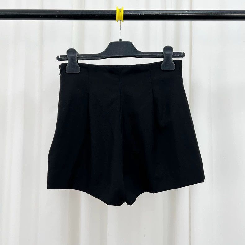 Dior Dior Dior Black Basic Shorts Size 36-2507 Size 35" - 2 Thumbnail