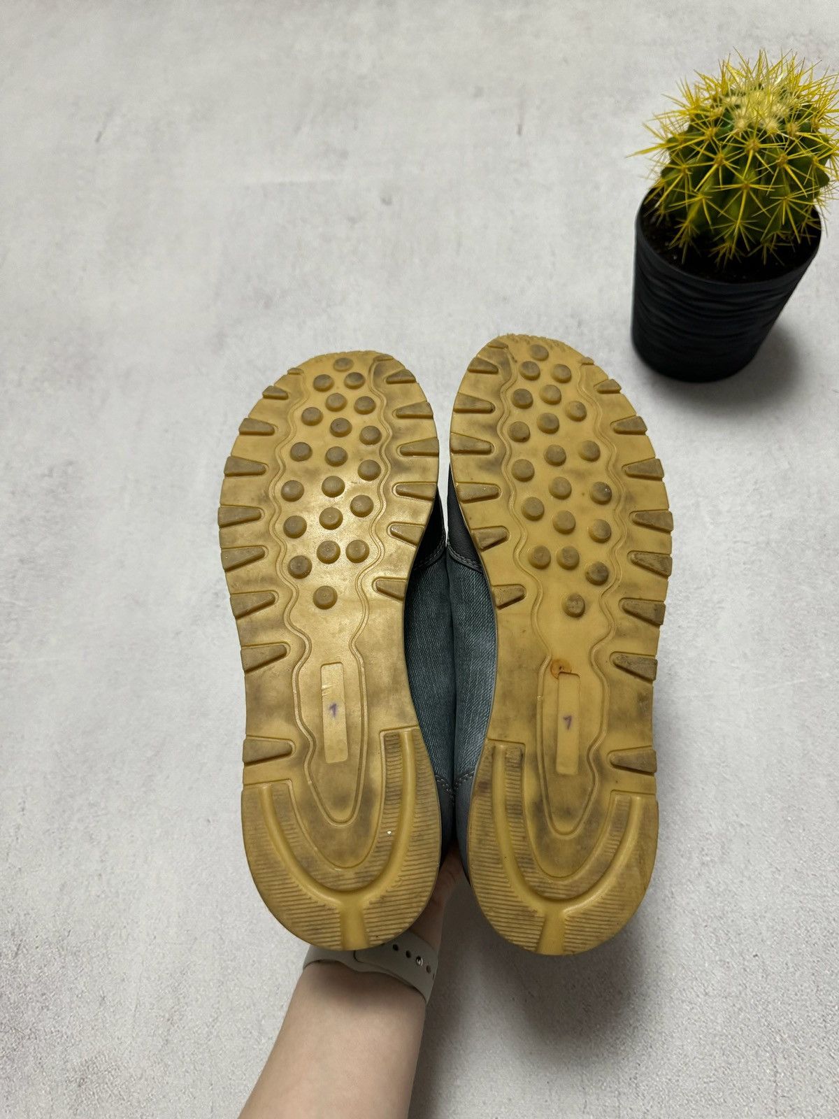 Oakley × Vintage Oakley Sneakers Metal Logo Shoes Sky Walk 43 Size US 9 / EU 42 - 7 Thumbnail