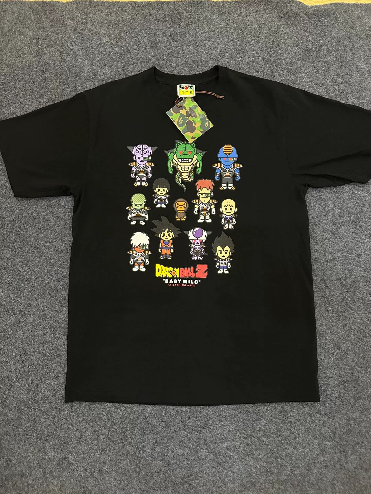 Bape Bape T Multi Shark T-Shirt Casual Size US XL / EU 56 / 4 - 1 Thumbnail