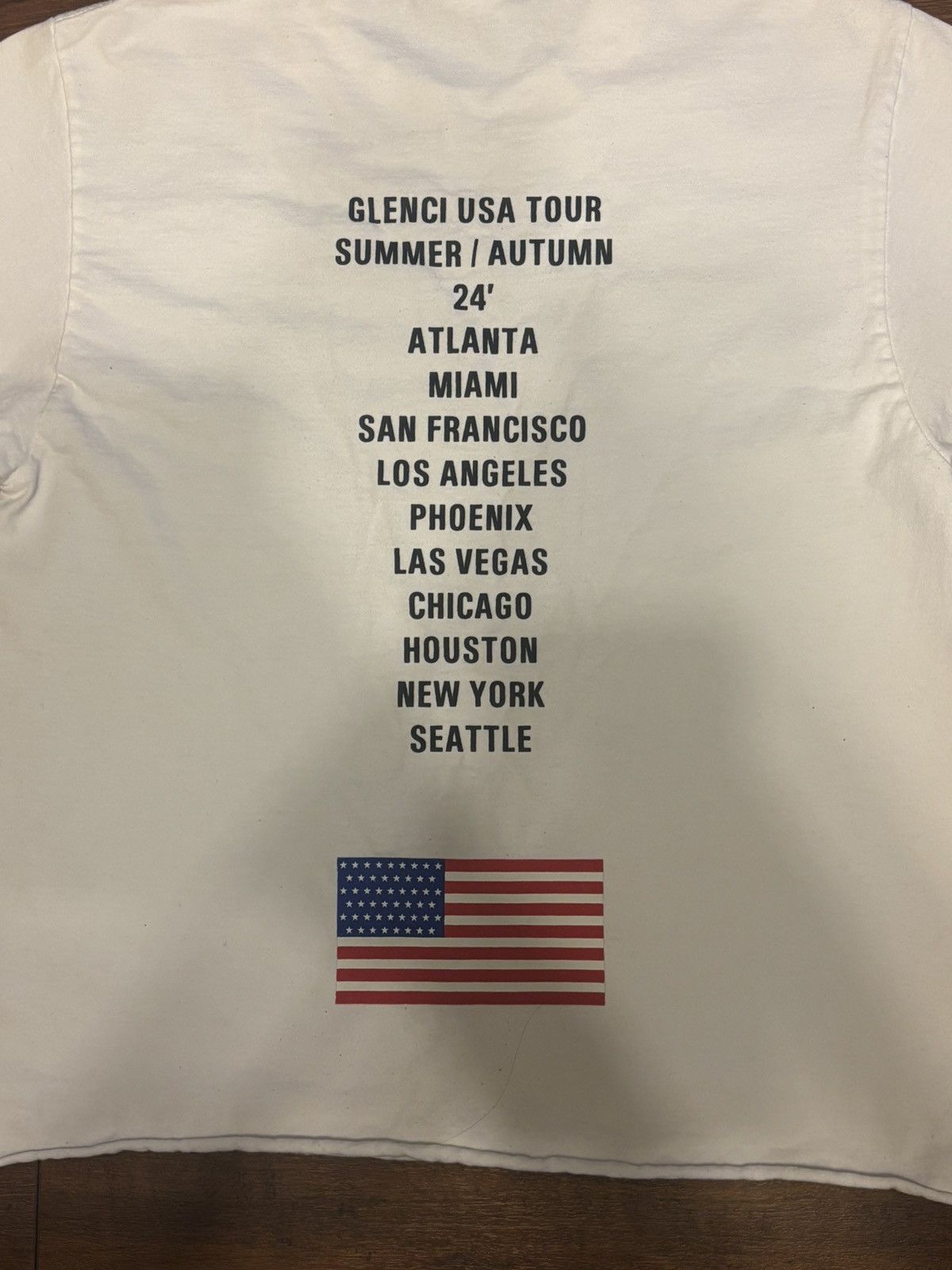 The GV Gallery GV Gallery Tour 24’ Shirt Size US S / EU 44-46 / 1 - 5 Thumbnail