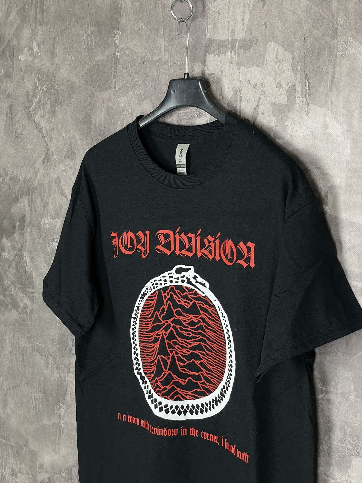 Band Tees × Gildan × Joy Division Vintage Joy Division Punk Graphic Retro T-shirt Y2K Size US M / EU 48-50 / 2 - 6 Thumbnail