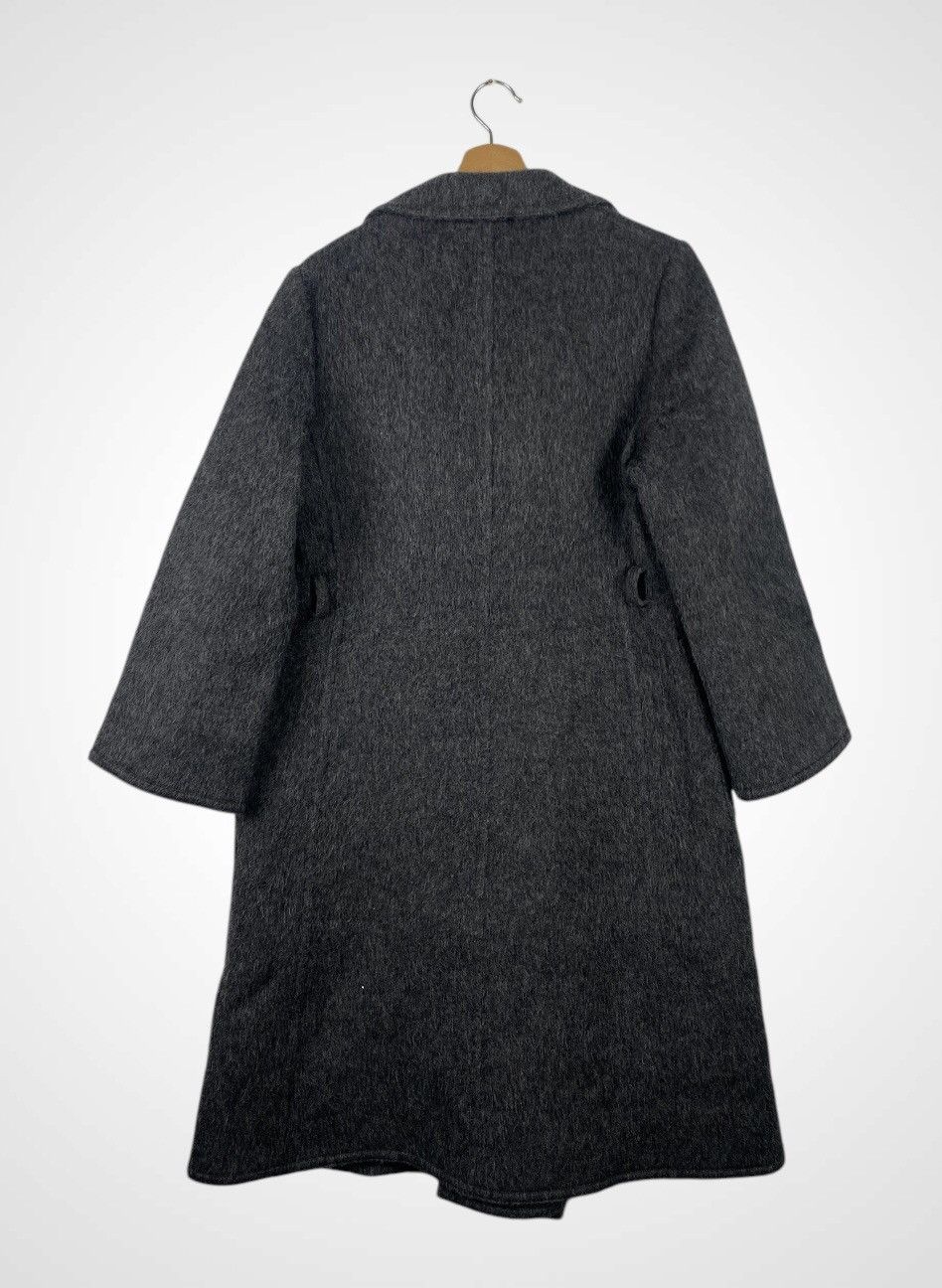Max Mara A06 Max Mara Smooth Fur Non Buttons Long Jacket Size M / US 6-8 / IT 42-44 - 2 Thumbnail