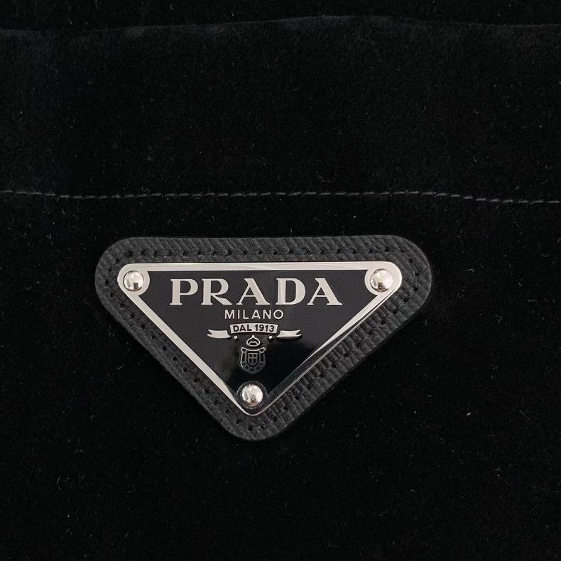 Prada PradaBlack triangle label cotton lapel single-breasted long Size US L / EU 52-54 / 3 - 5 Thumbnail
