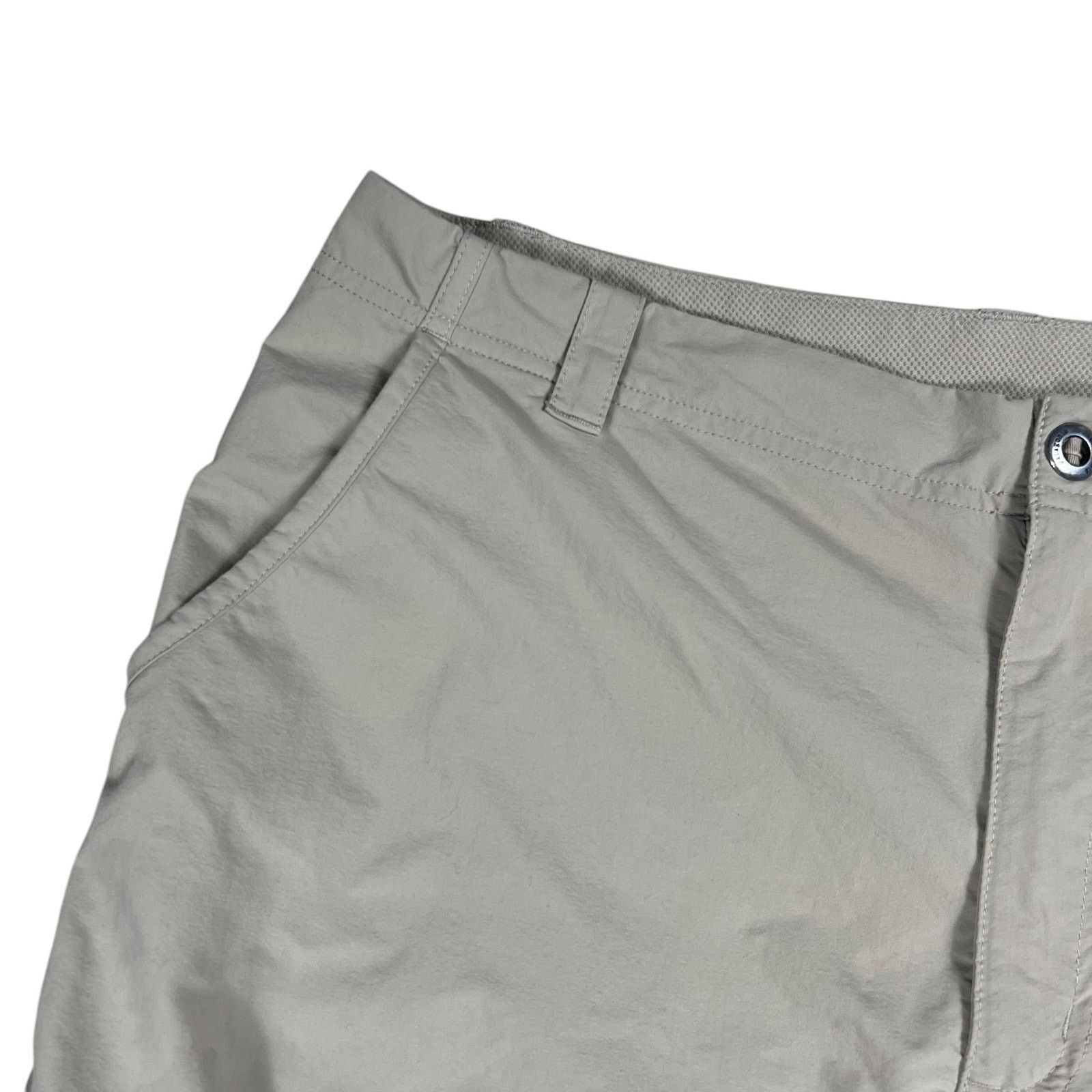 Patagonia 2011 Patagonia cargo guide shorts (36) Size US 36 / EU 52 - 4 Thumbnail