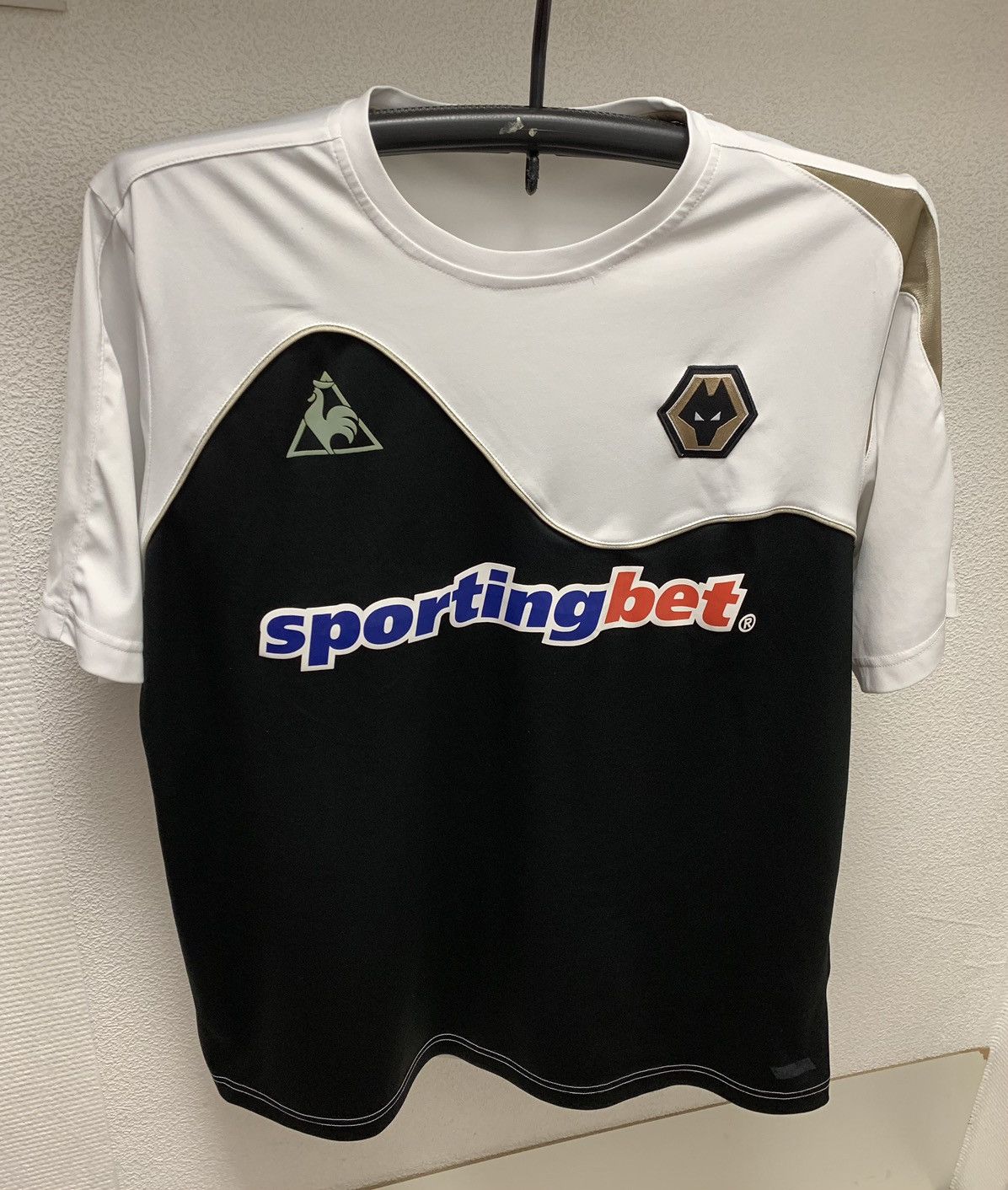 Le Coq Sportif Le coq sporting Wolverhampton Wolves vintage soccer jersey L Size US XL / EU 56 / 4 - 1 Thumbnail