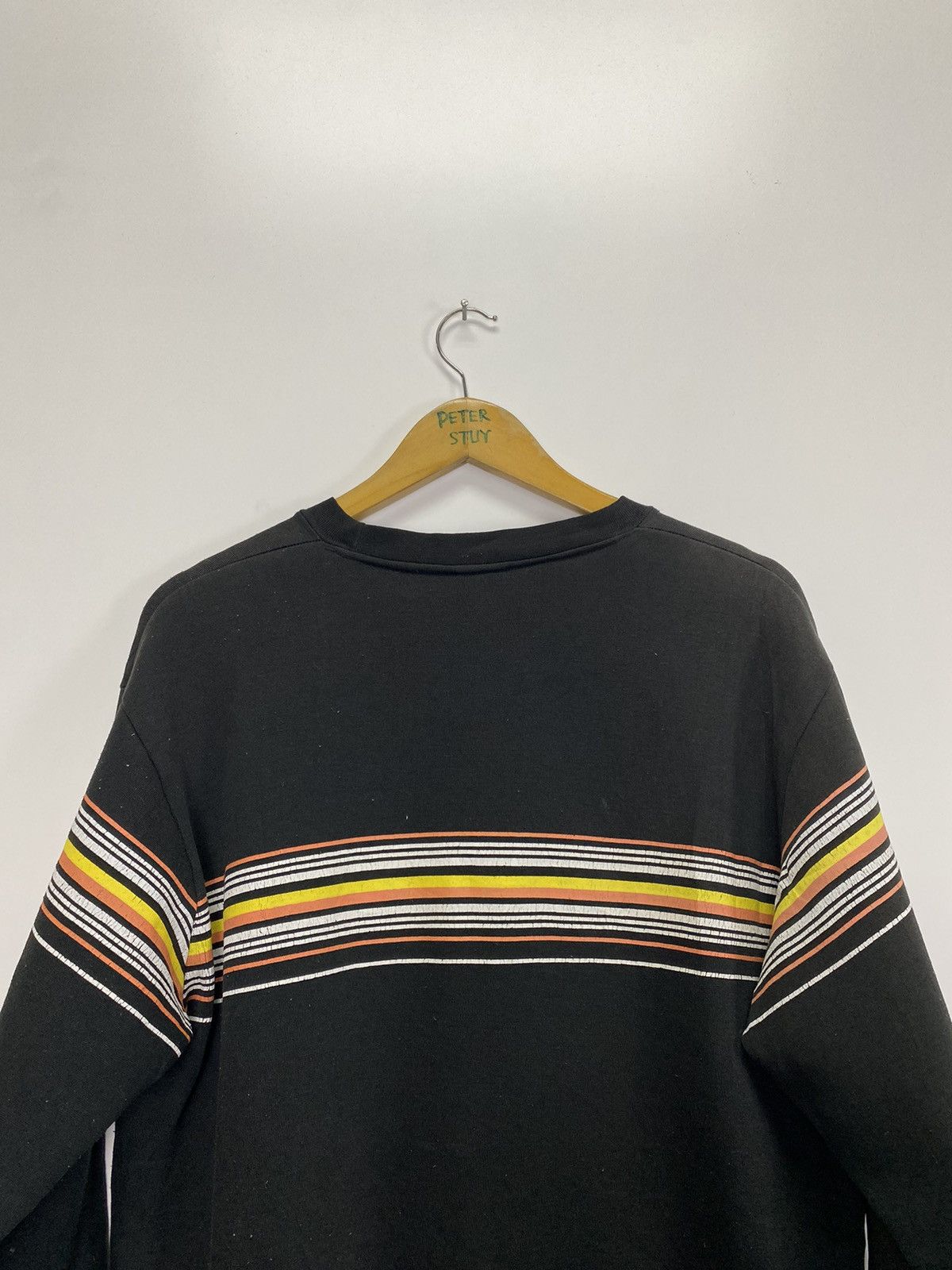 Vintage Vintage 90s NEV Sweatshirt Size US L / EU 52-54 / 3 - 12 Thumbnail