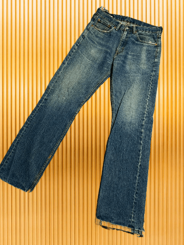 Levi's × Vintage Vintage Distressed Levis 505 Jeans Size US 32 / EU 48 - 1 Thumbnail