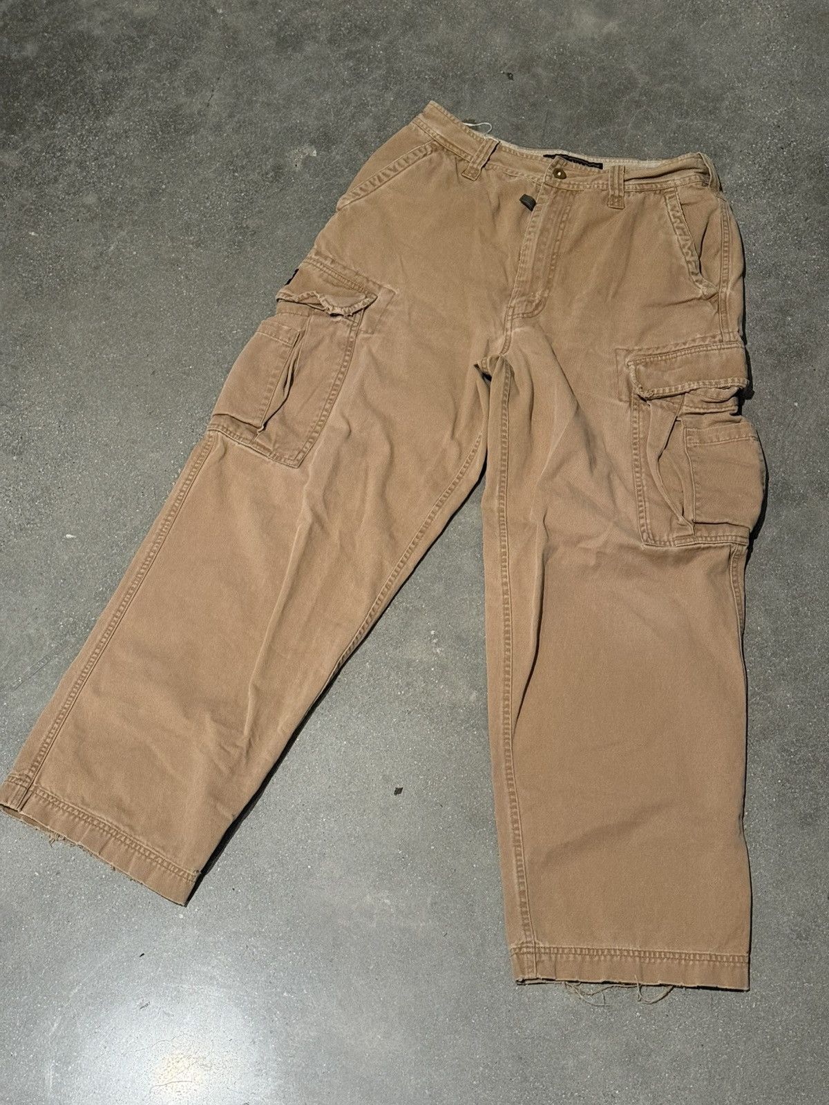 Abercrombie & Fitch Vintage Abercrombie & Fitch Khaki Cargo Pants Size US 30 / EU 46 - 1 Thumbnail