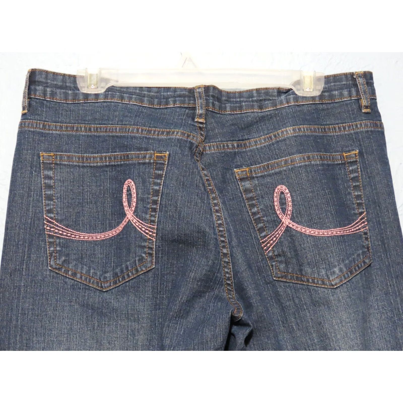 Lee Lee National Denim Day Blue Jeans with Pink Accents Womens Regular 13/14M Mid Rise 5-Pocket Denim Zip Inseam 30.5in Cotton Blend Blue Jeans Size 34" / US 12 / IT 48 - 7 Thumbnail