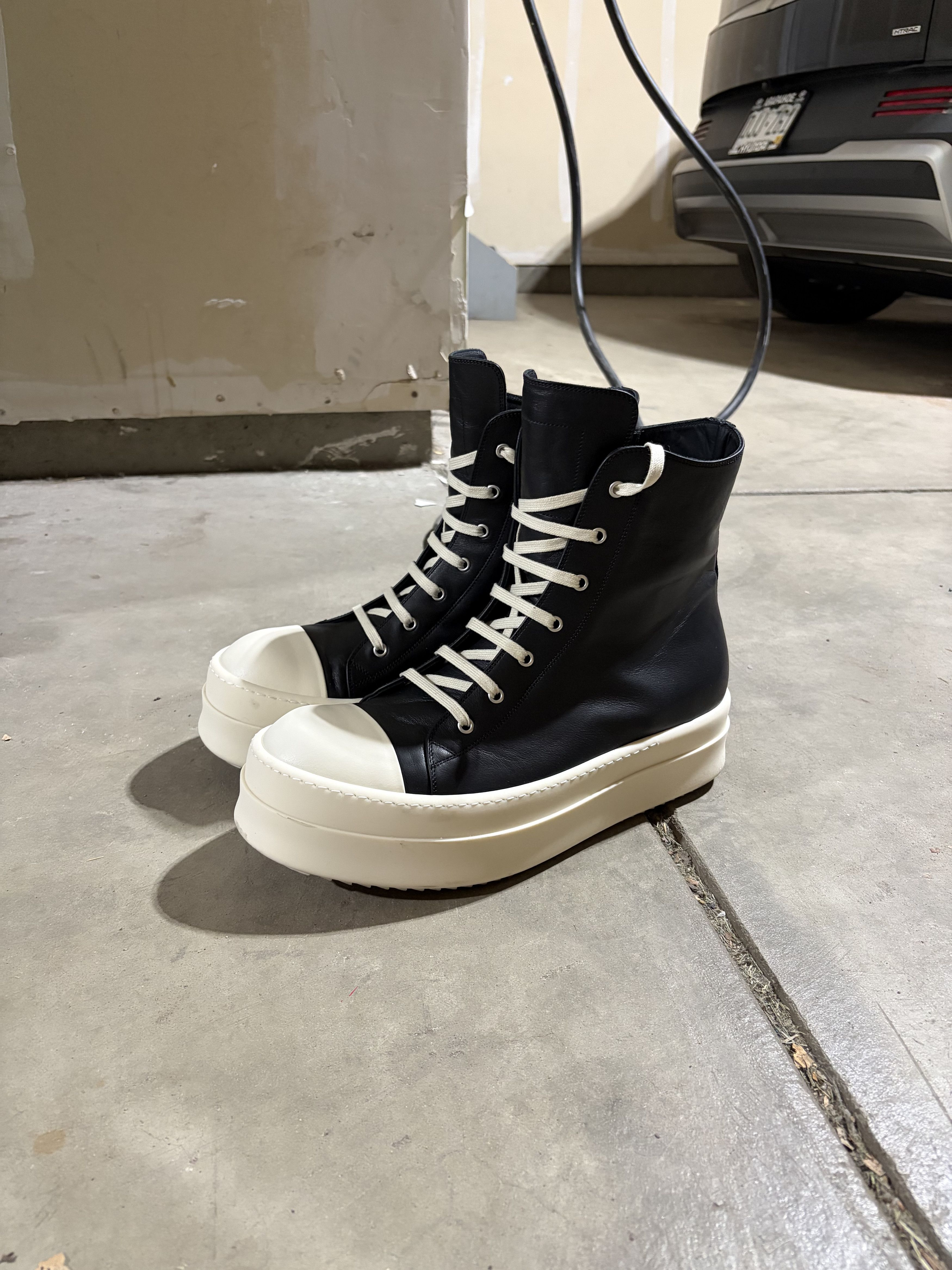 Rick Owens Rick Owens Ramones Megabumper (Hollywood) Size US 14 / EU 47 - 1 Thumbnail