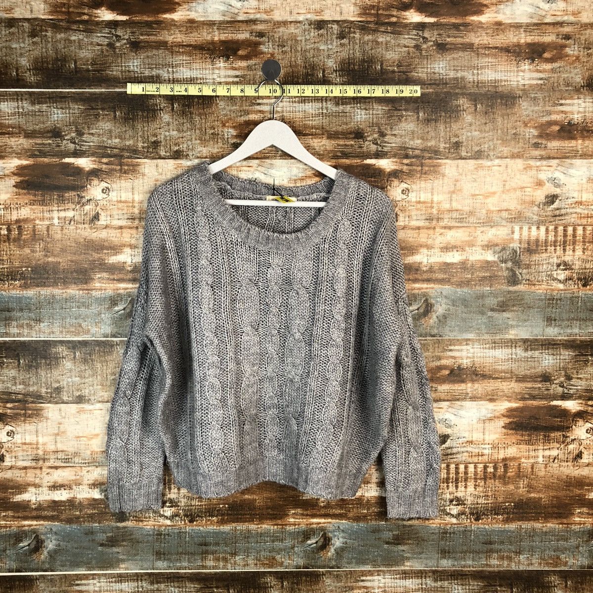 Homespun Knitwear × LOWRYS FARM Lowyrs Farm Grey cable aran isle Knitwear vintage #A1718 Size US M / EU 48-50 / 2 - 1 Thumbnail