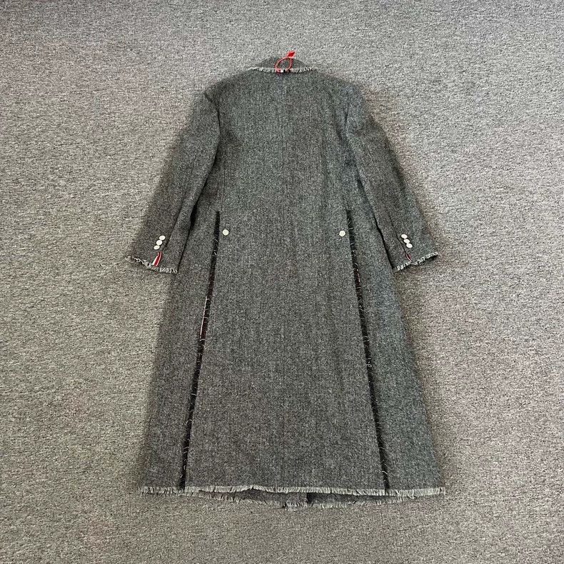 Thom Browne Gray wool coat 2506-Nextarrow