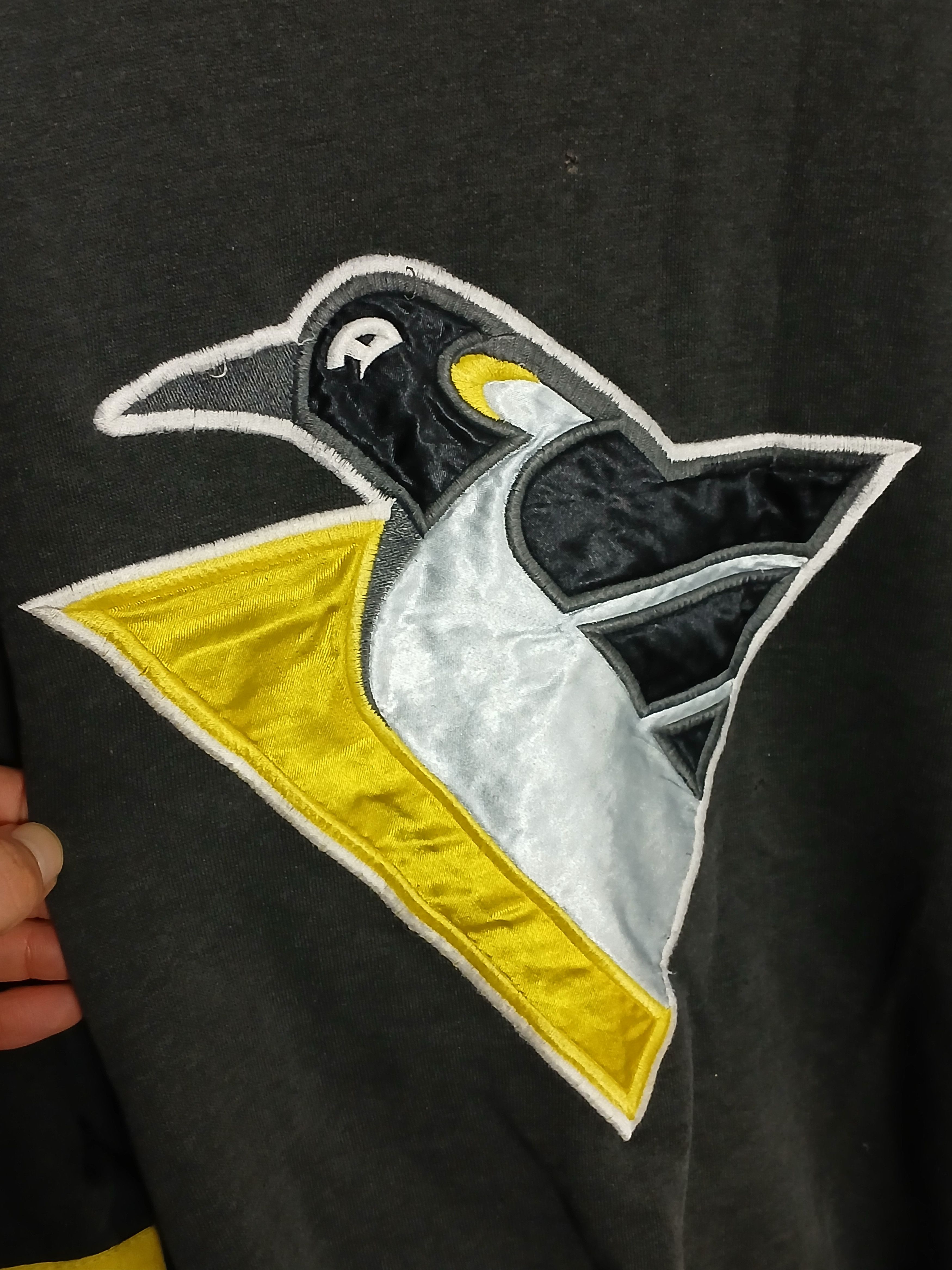 NHL × Starter × Vintage Vintage Starter NHL Pittsburgh Penguins Hockey Sweatshirt Size US XL / EU 56 / 4 - 3 Thumbnail