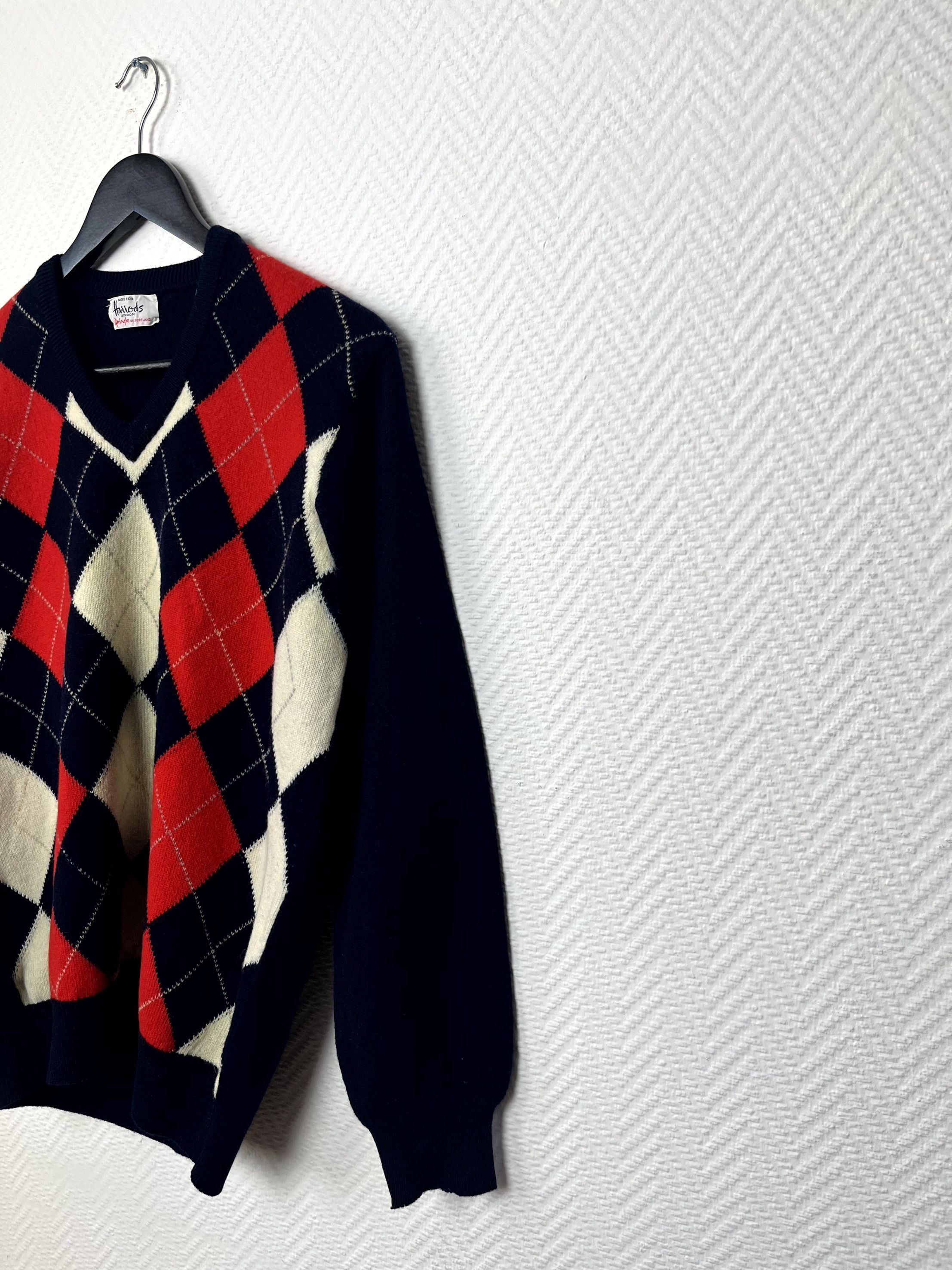 Vintage Vintage Argyle Wool Pullover Jumper Sweater Navy Blue Size M Size US M / EU 48-50 / 2 - 9 Thumbnail