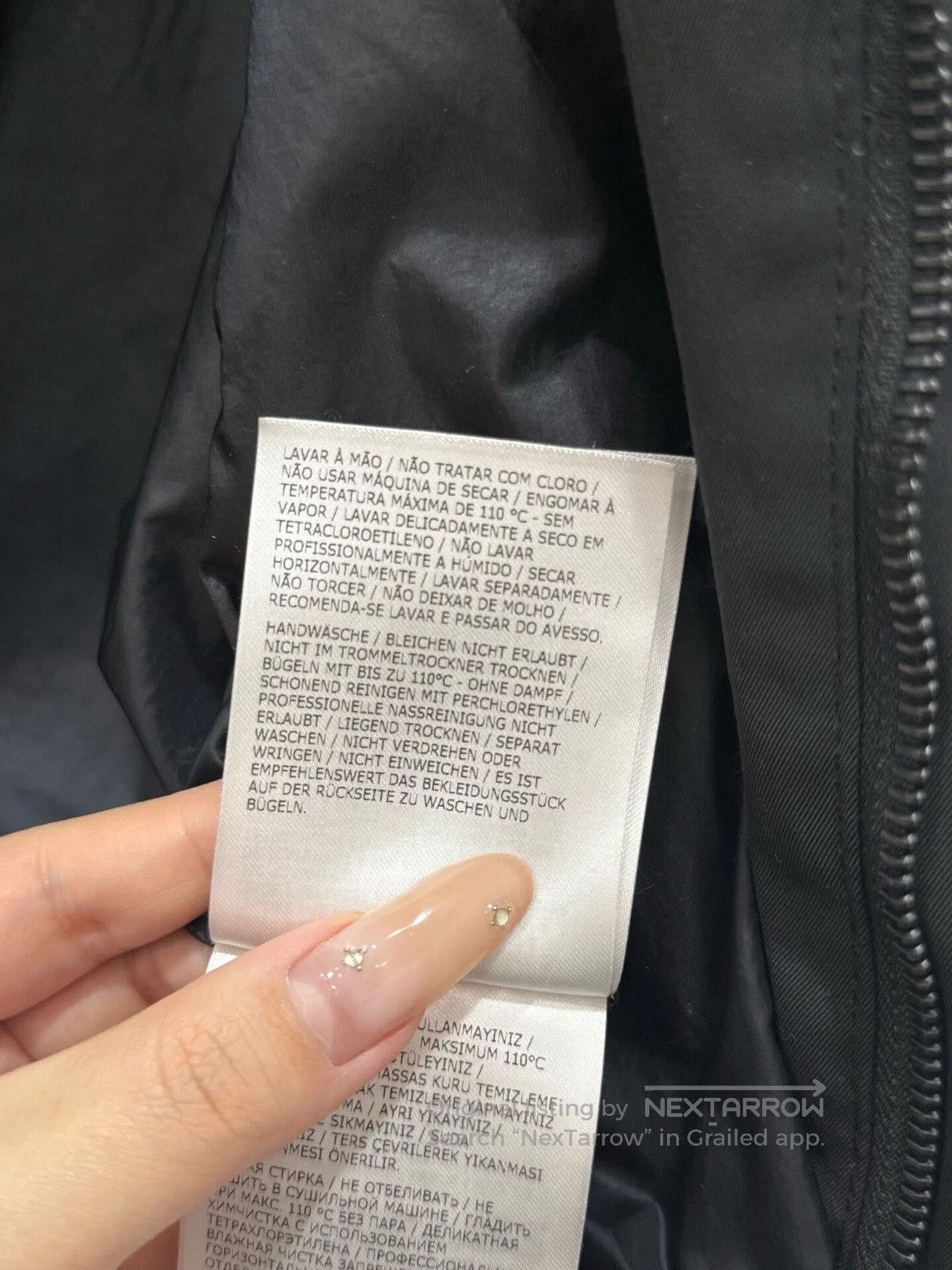 Moncler Moncler Black Coat Size 1. Size US S / EU 44-46 / 1 - 7 Thumbnail