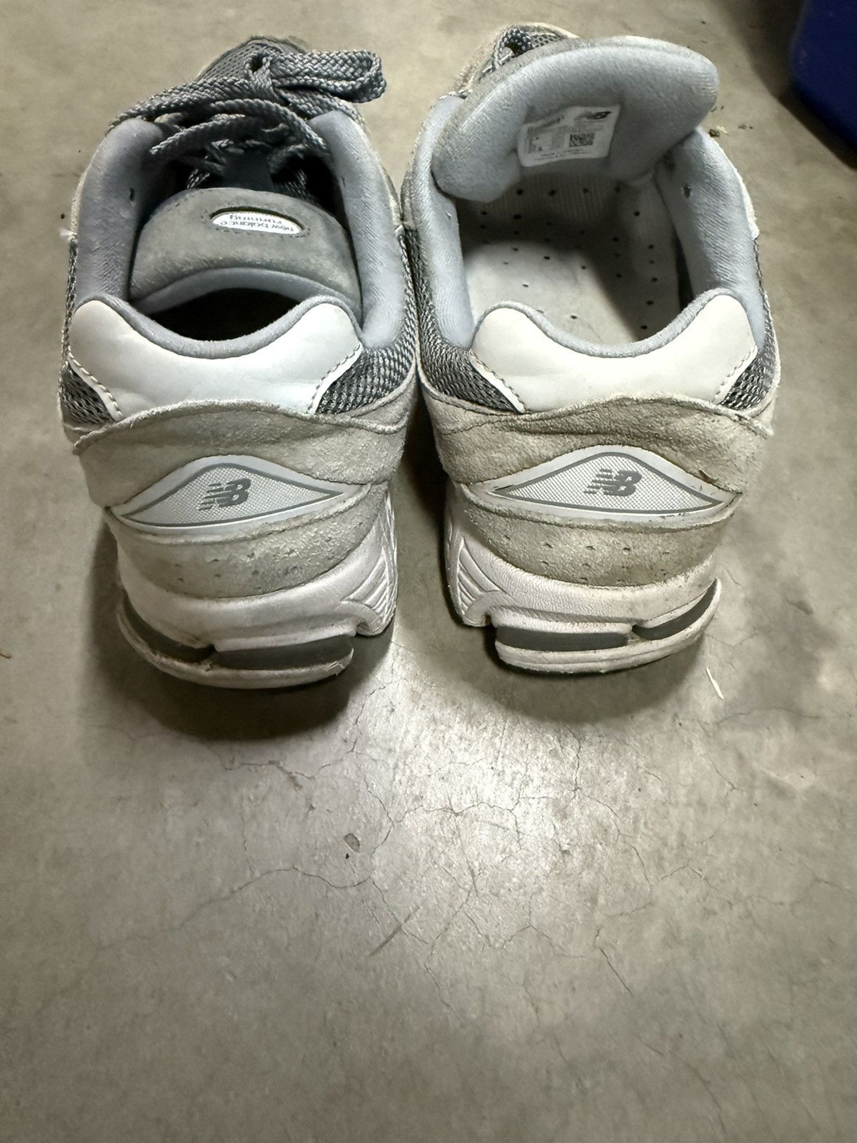 New Balance New Balance 2002R Size US 9.5 / EU 42-43 - 5 Thumbnail