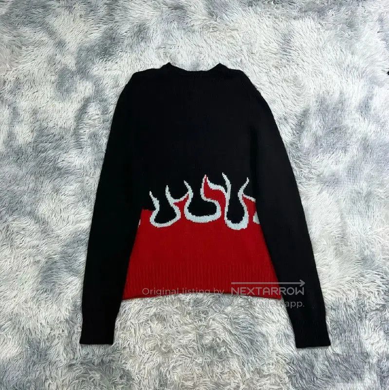 Prada Prada Black Knitted Sweater with Flame Design. Size US L / EU 52-54 / 3 - 2 Thumbnail