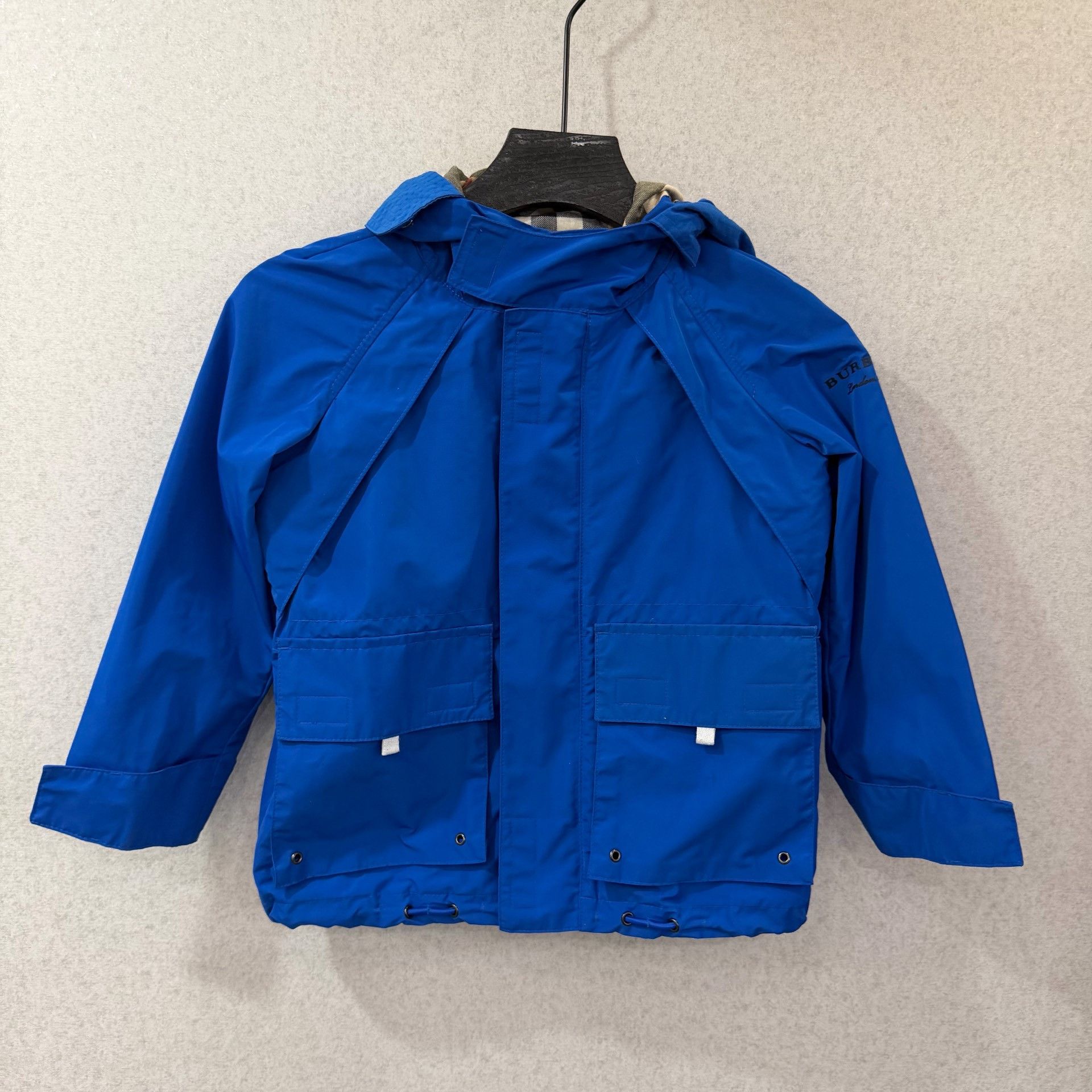 Burberry Burberry Waterproof Light Jacket m Men Size US M / EU 48-50 / 2 - 1 Thumbnail