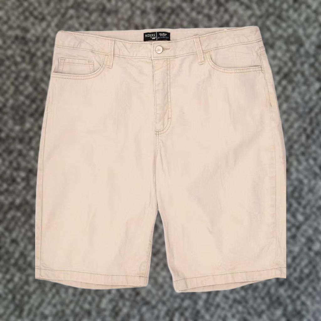 Lee LEE Womens Mid Rise Bermuda Shorts Beige Cotton US 18 2XL W36 Size 40" / US 18 - 1 Thumbnail