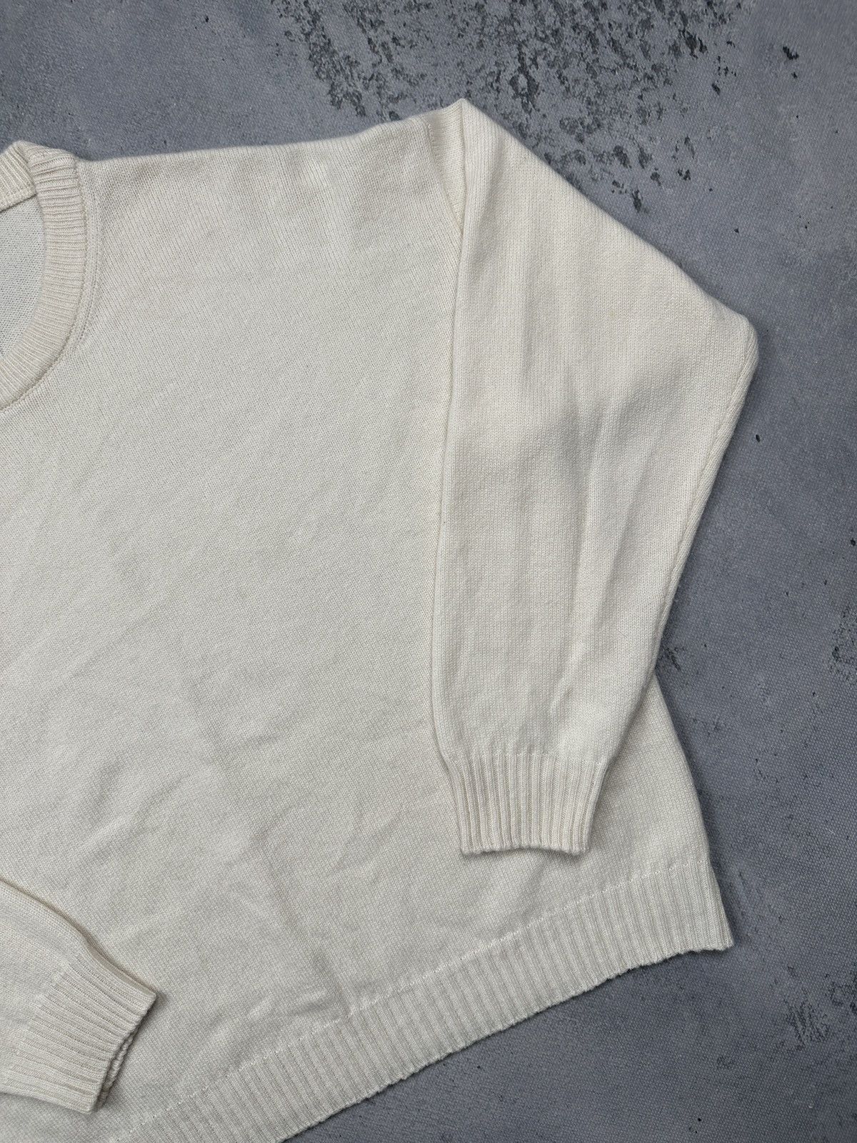 The Row The Row Ivory Cashmere Wool Minimalist Crewneck Lux Sweater Size US XL / EU 56 / 4 - 3 Thumbnail