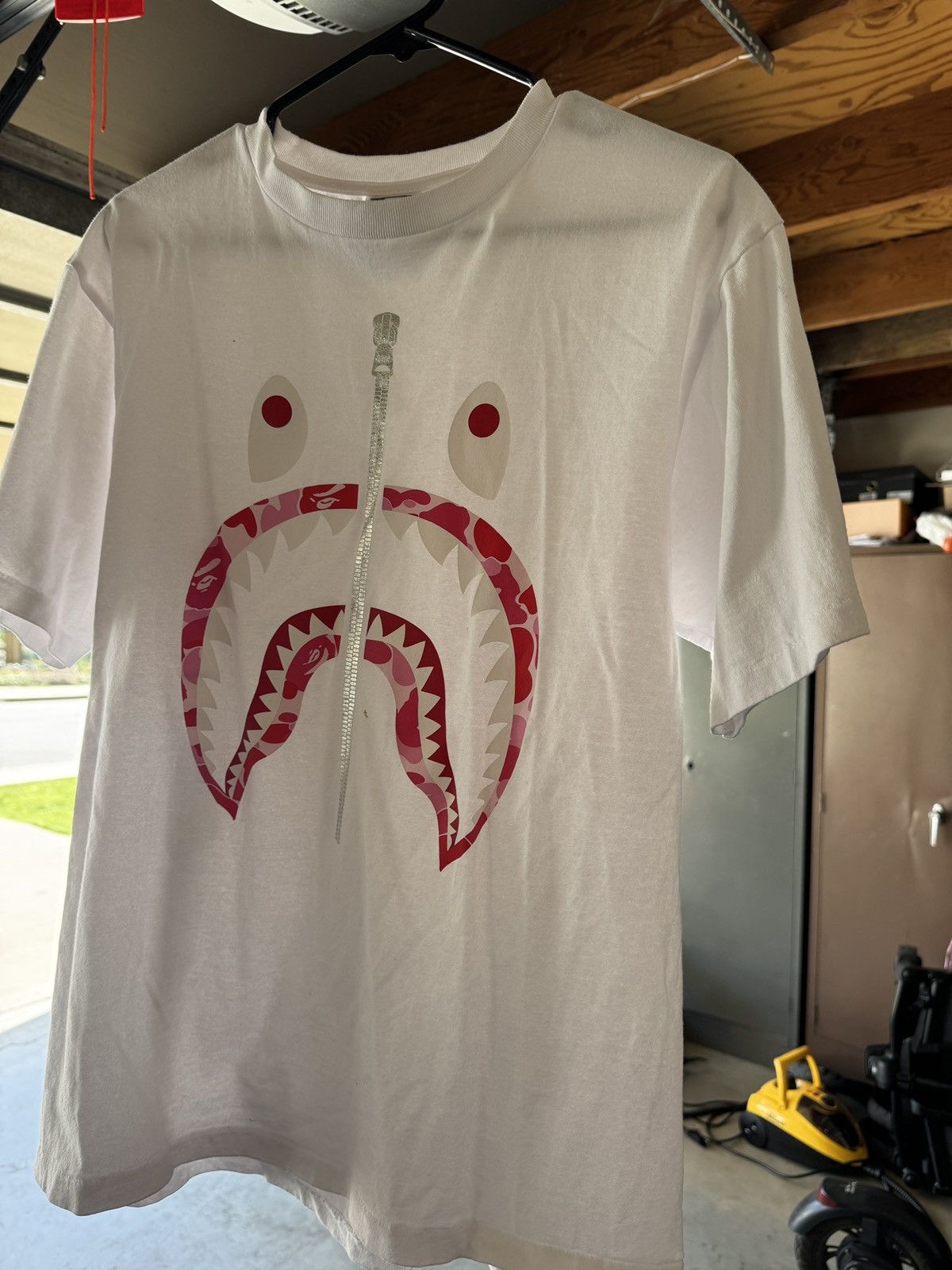 Bape Bape t shirt size L Size US L / EU 52-54 / 3 - 1 Thumbnail