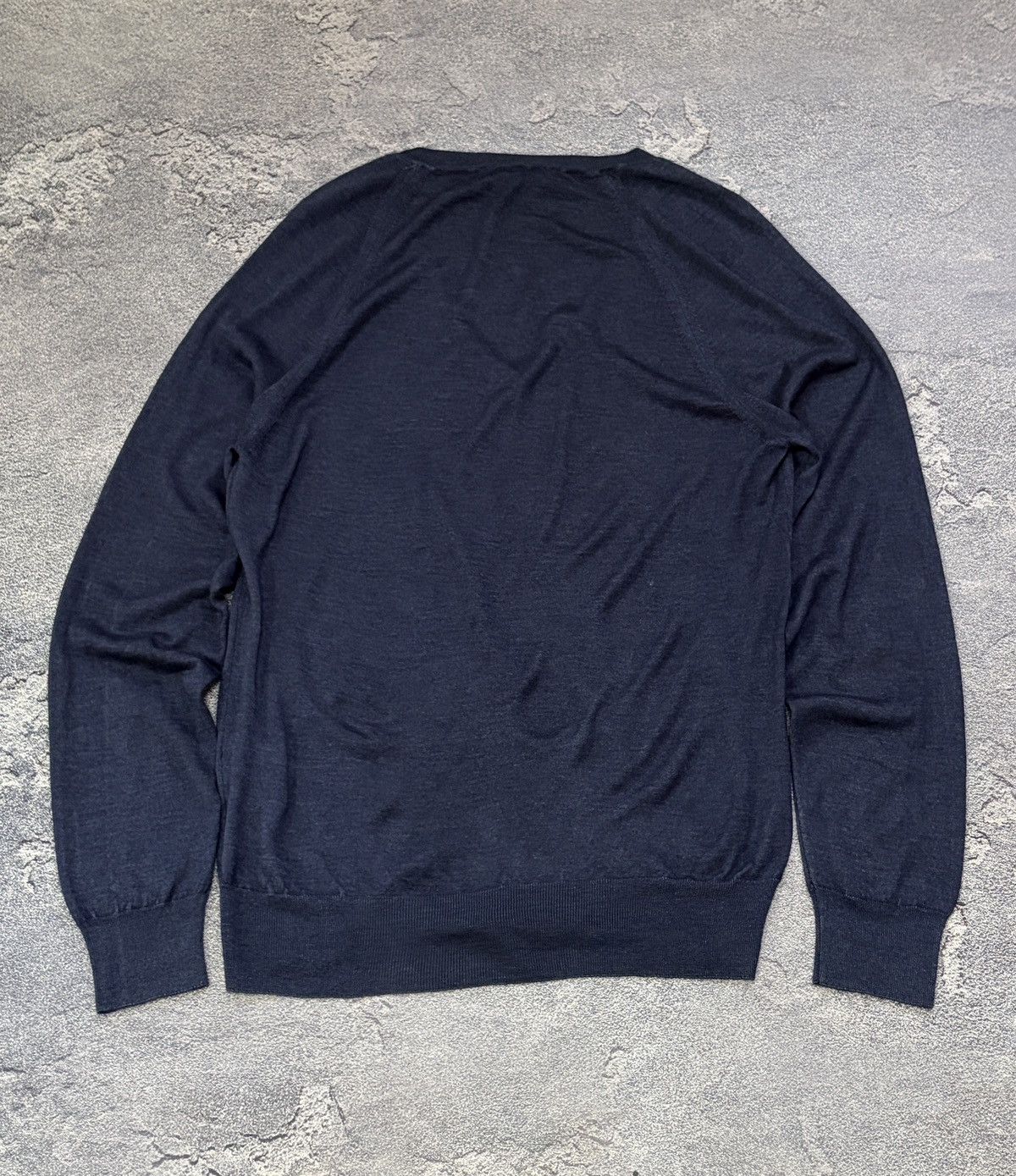 Yves Saint Laurent Yves Saint Laurent YSL Cashmere Silk V-Neck Sweater Navy XL Size US XL / EU 56 / 4 - 5 Thumbnail