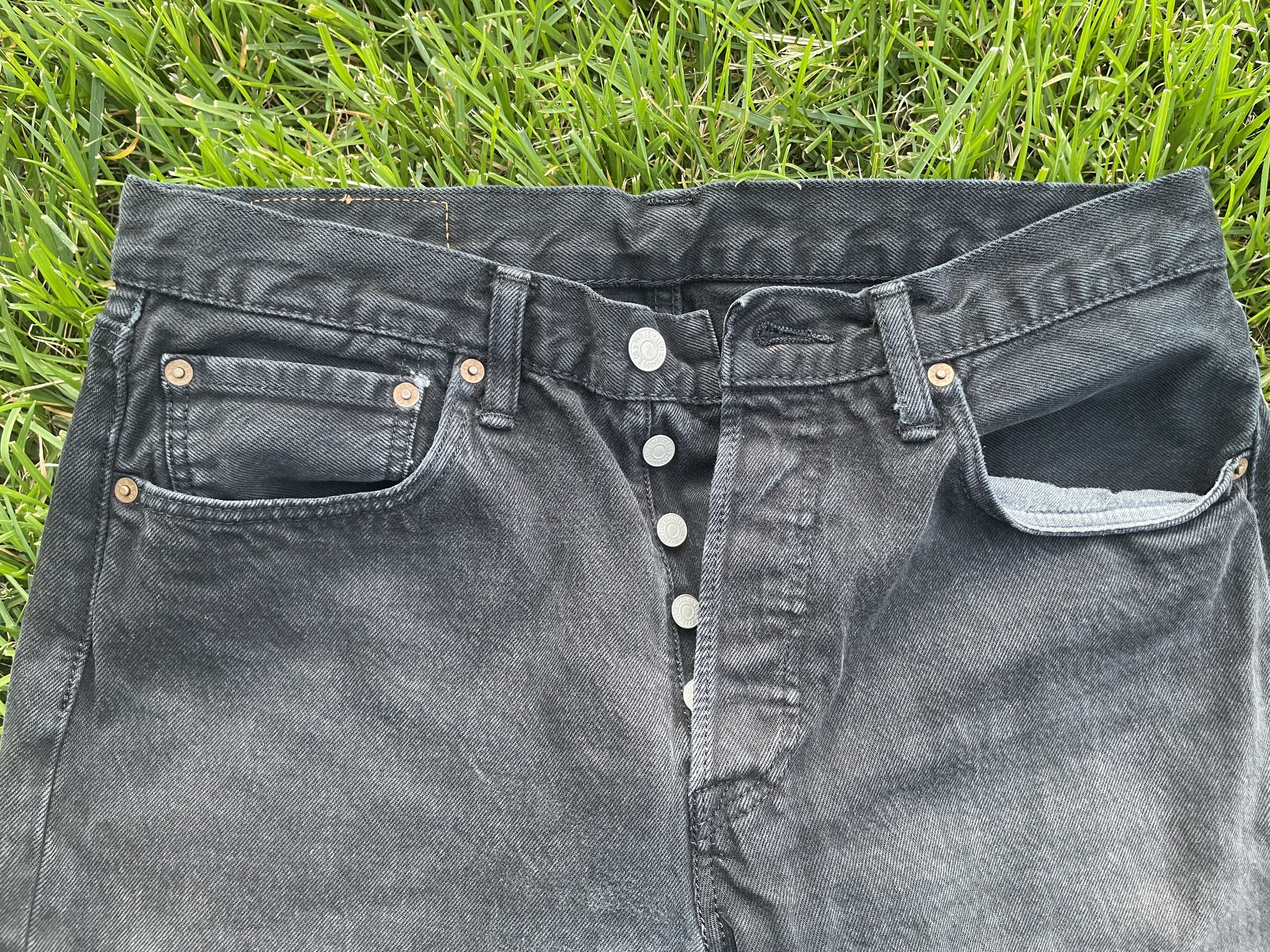 Levi's Vintage Clothing Levi's 501 Black Denim Size US 32 / EU 48 - 3 Thumbnail