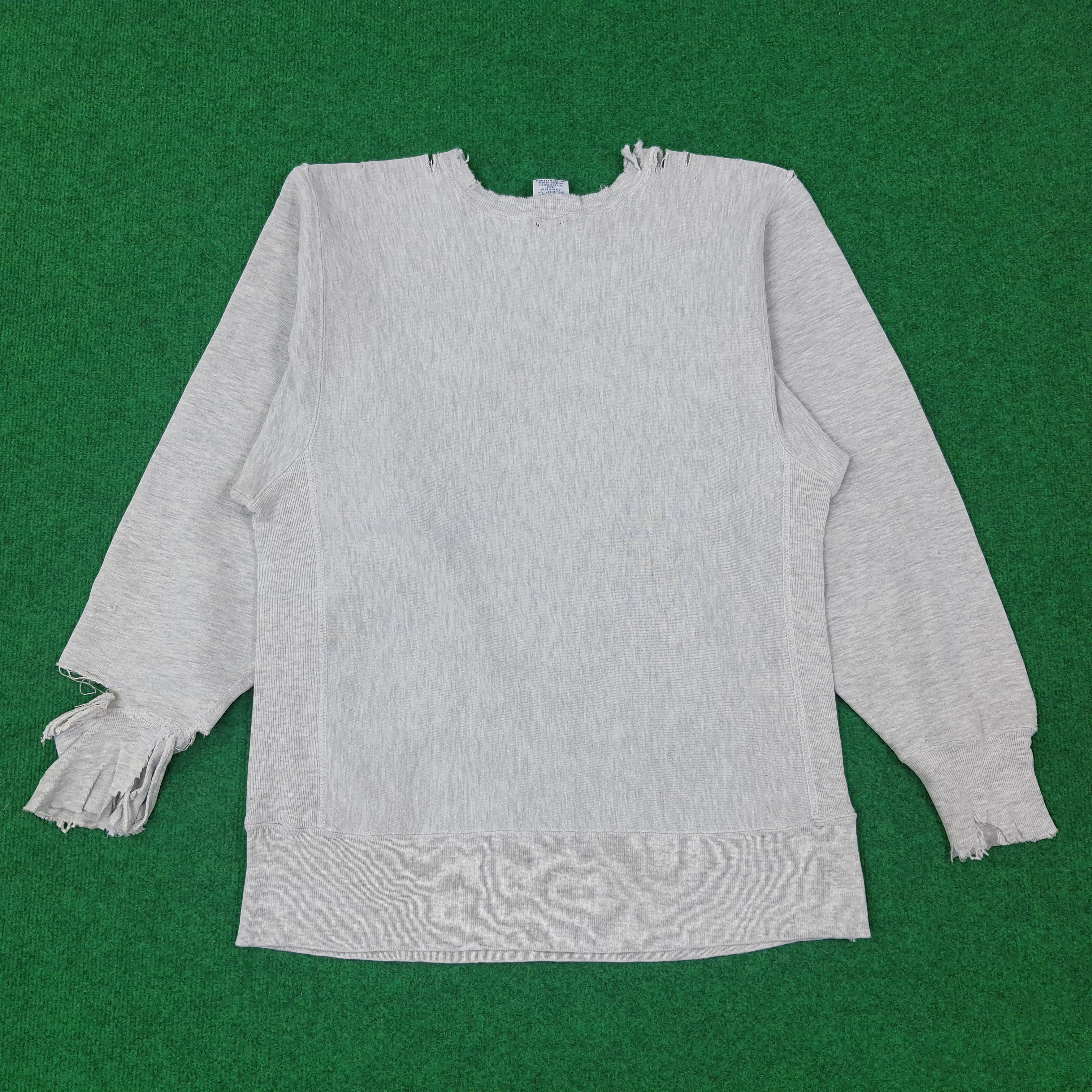Champion × Vintage Vintage Champion Maryland Football Sports Sweatshirt C215N16 Size US S / EU 44-46 / 1 - 3 Thumbnail