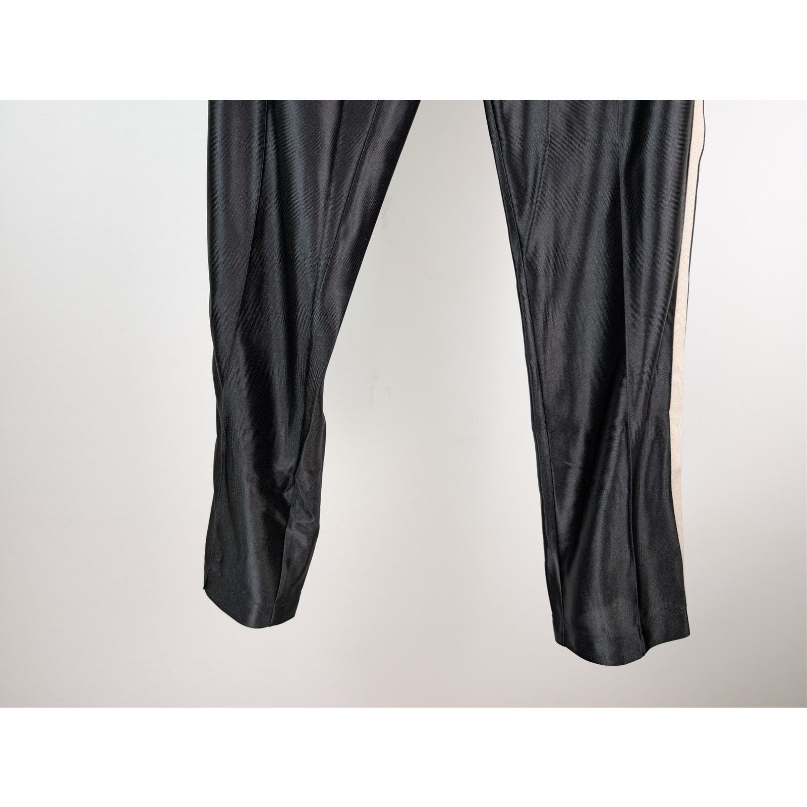 Moncler × Palm Angels o1rshd1 Shiny Track Pants in Black Size US 30 / EU 46 - 4 Thumbnail