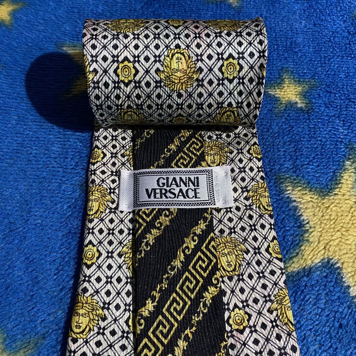 Versace 90’s Versace Medusa Ties Size ONE SIZE - 2 Thumbnail