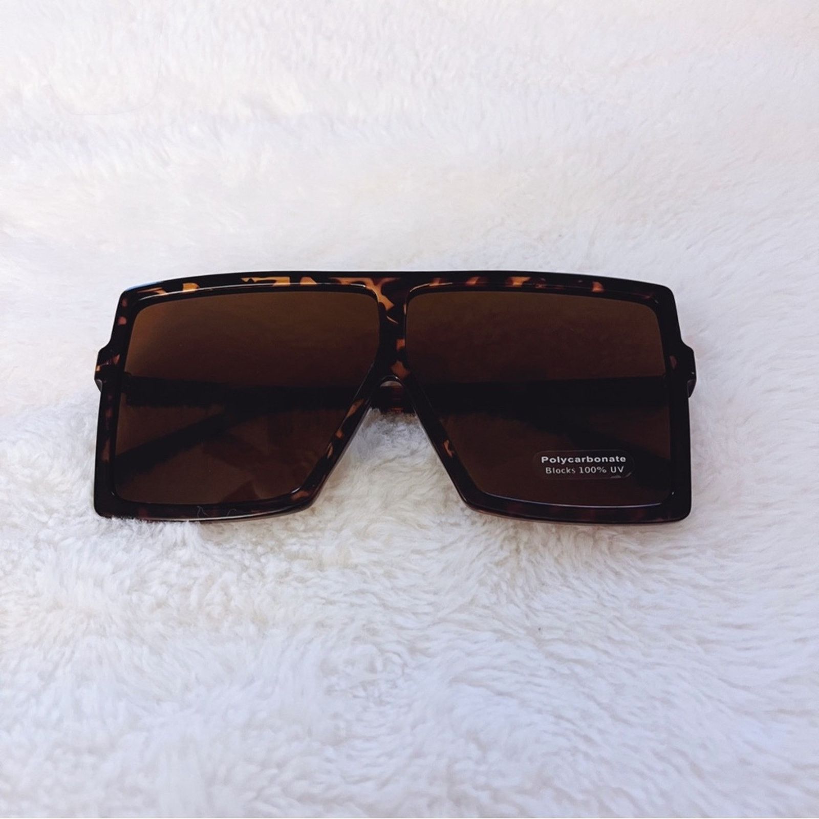Other Ivonne Tortoise Brown Oversized Square Sunglasses Size ONE SIZE - 1 Thumbnail