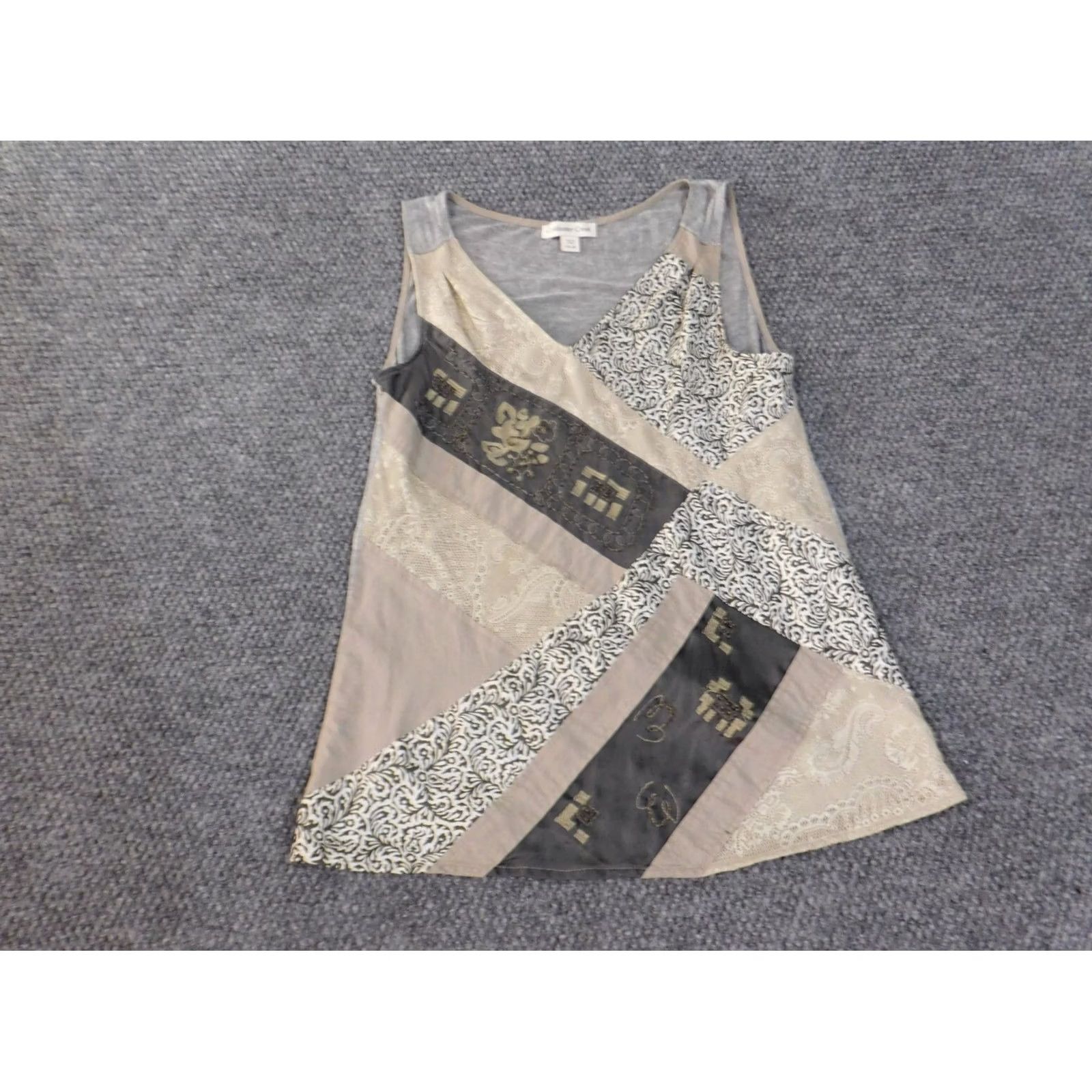Coldwater Creek Coldwater Creek Blouse Sleeveless Beige V-Neck Beads Womens S Casual Round Neck Pullover Nylon Polyester Woven Classic/Basic Vintage No Size S / US 4 / IT 40 - 2 Thumbnail