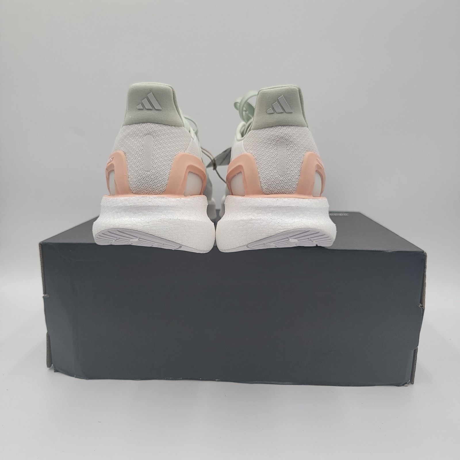 Adidas Wmns Adidas PureBoost 5 Sz 9 Running Linen Green Coral Size US 9 / IT 39 - 4 Thumbnail