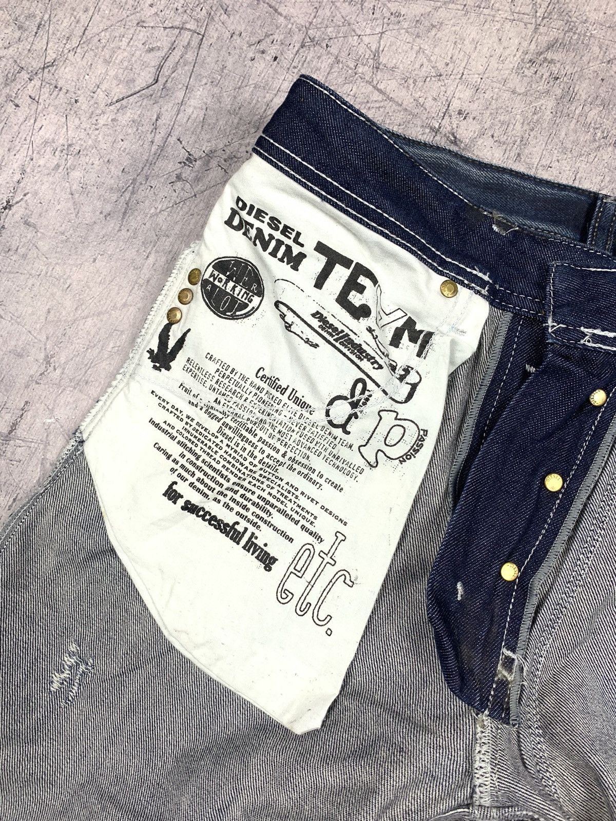 Diesel Vintage Y2K Diesel Regular Straight Mennit Jeans Size 30 Size US 30 / EU 46 - 20 Thumbnail