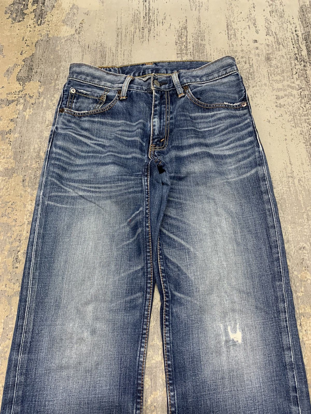 Levi's Vintage Levis 702 Distressed Denim Jeans 29x29.5 Size US 29 - 5 Thumbnail
