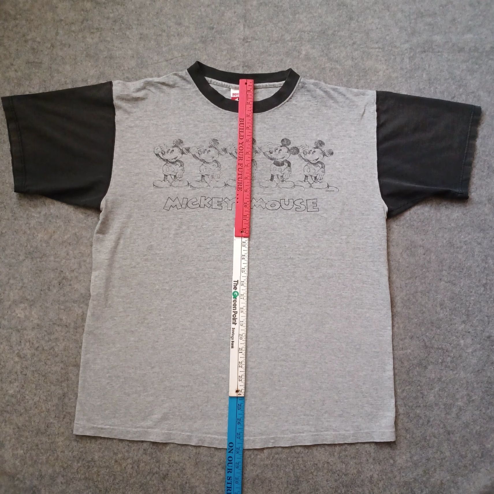 Disney VINTAGE Disney T Shirt Mens Large Gray Mickey Mouse Graphic Short Sleeve 90s Size US L / EU 52-54 / 3 - 7 Thumbnail