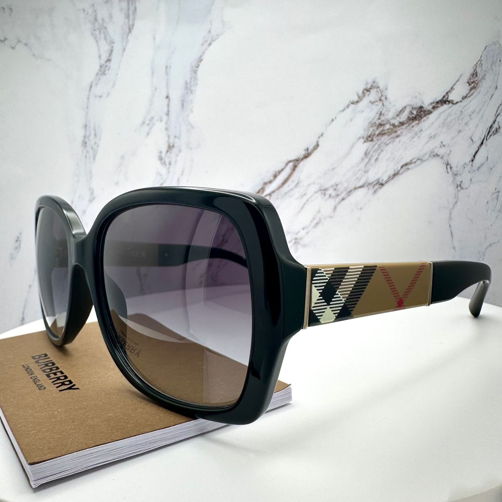 Burberry New Burberry Sunglasses Black Square Frames Checkered Arms Size ONE SIZE - 7 Thumbnail