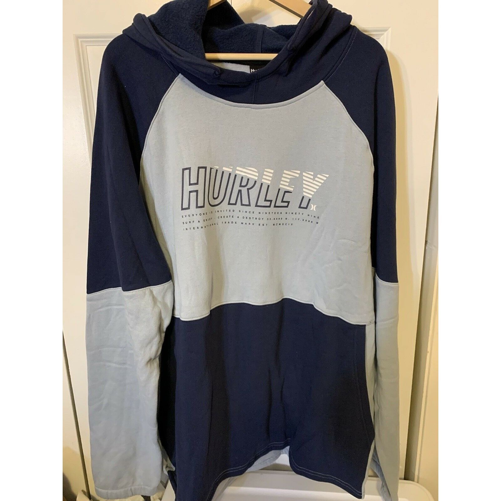 Hurley New Hurley Men's Sz XXL Blue Gray Color Block Pullover Hoodi Size US XXL / EU 58 / 5 - 3 Thumbnail