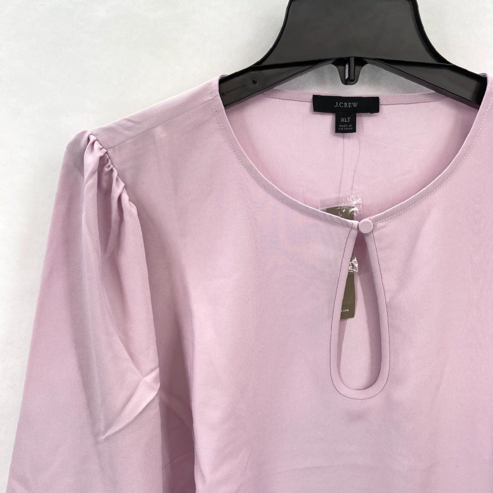 J.Crew J.Crew Puff Sleeve Satin Back Crepe Top Women's XL Tall Pink Keyhole Neckline Shirt Size XL / US 12-14 / IT 48-50 - 4 Thumbnail
