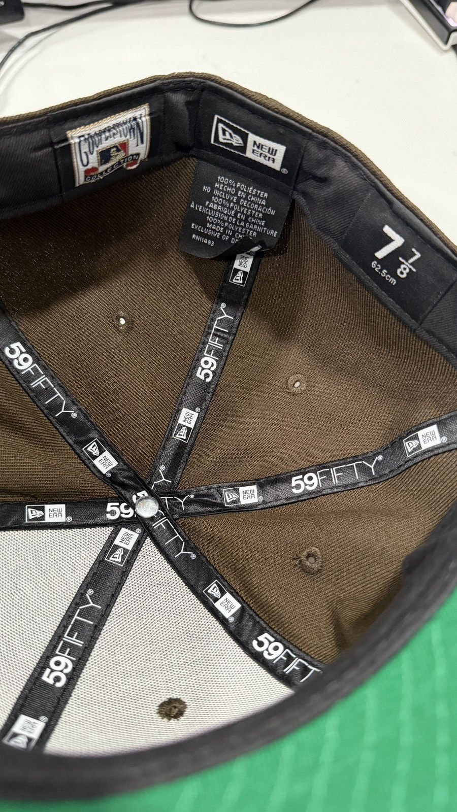Hat Club Hat Club Exclusive Aux Pack “Kanye West Graduation” Size ONE SIZE - 3 Thumbnail