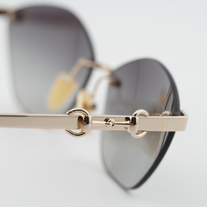 Gucci GG2050S 002 Sunglasses Gold Cat Eye Frame, Grey Lenses display picture 3
