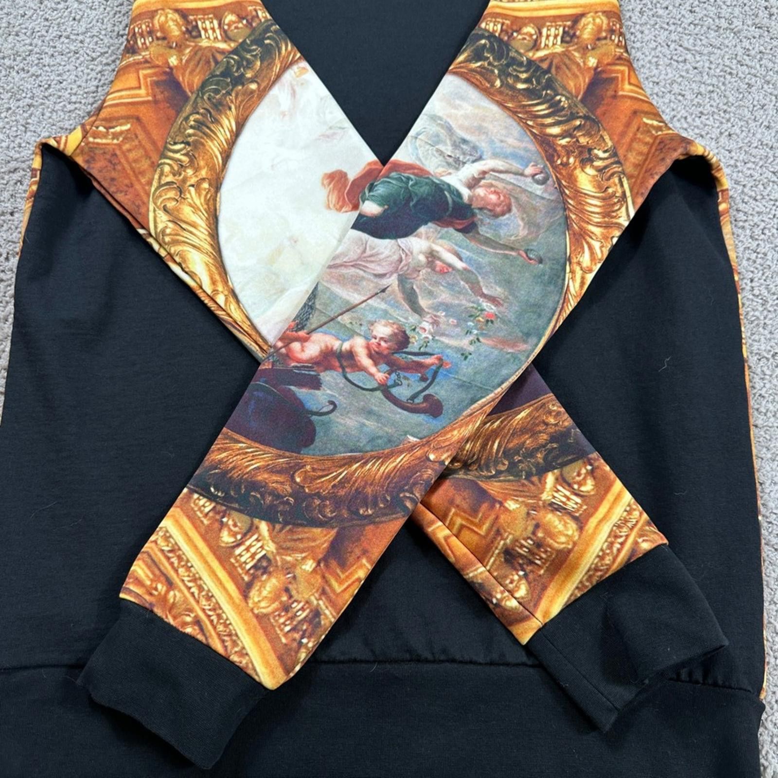 Topman Topman Baroque Cherub Art Print Sweatshirt Mens S Topshop Size US S / EU 44-46 / 1 - 6 Thumbnail